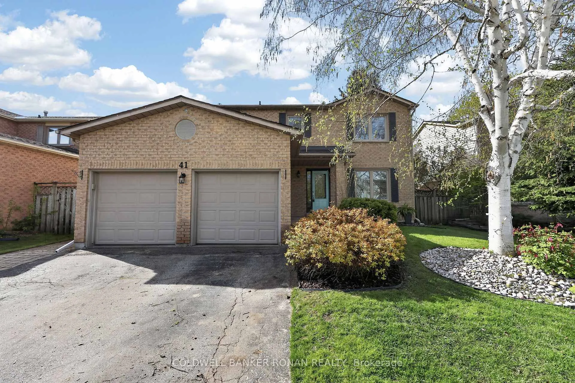 Photo 1 of 41 Wolfe Avenue, New Tecumseth, Tottenham — HOMEH