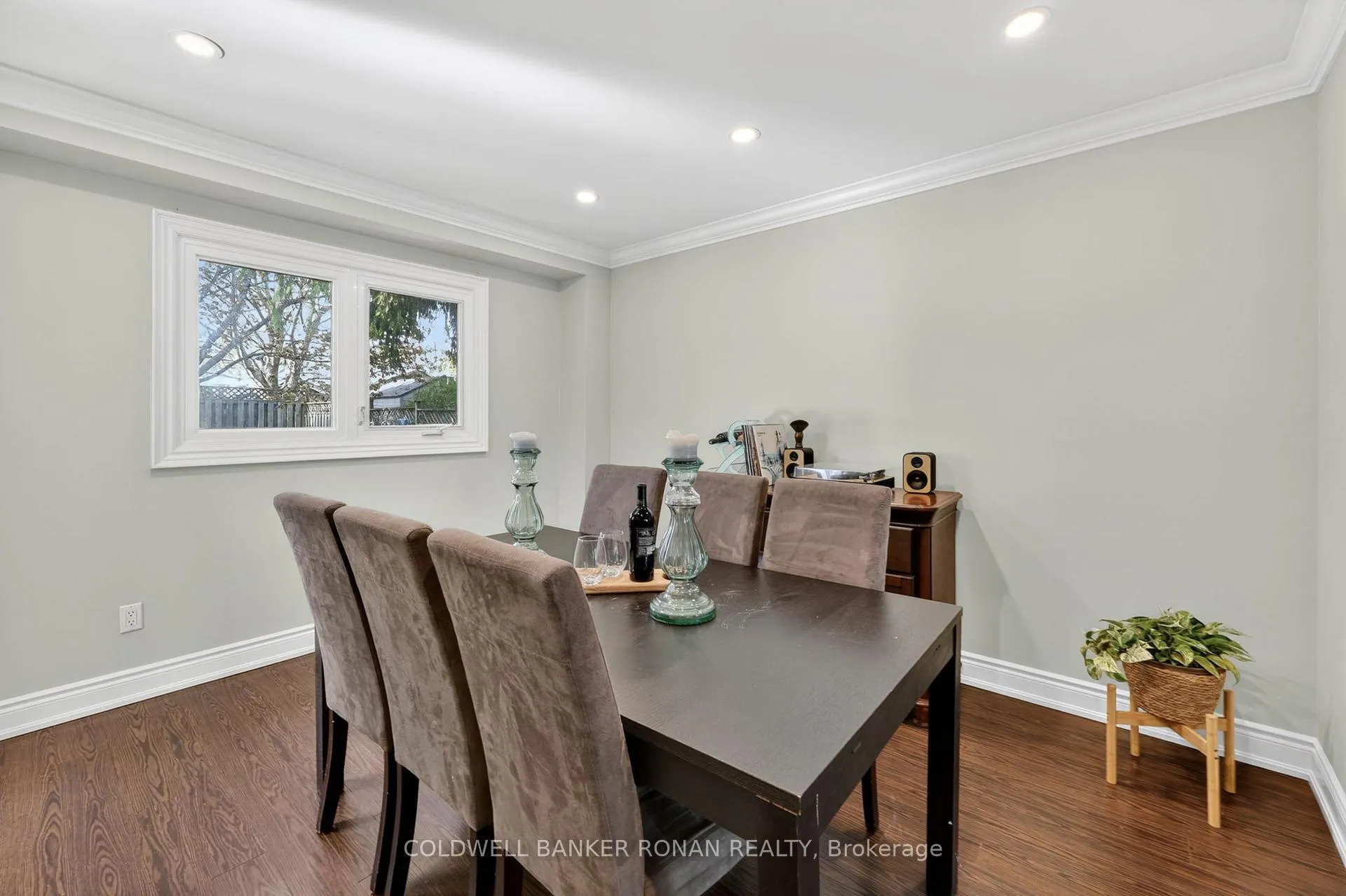 Photo 16 of 41 Wolfe Avenue, New Tecumseth, Tottenham — HOMEH