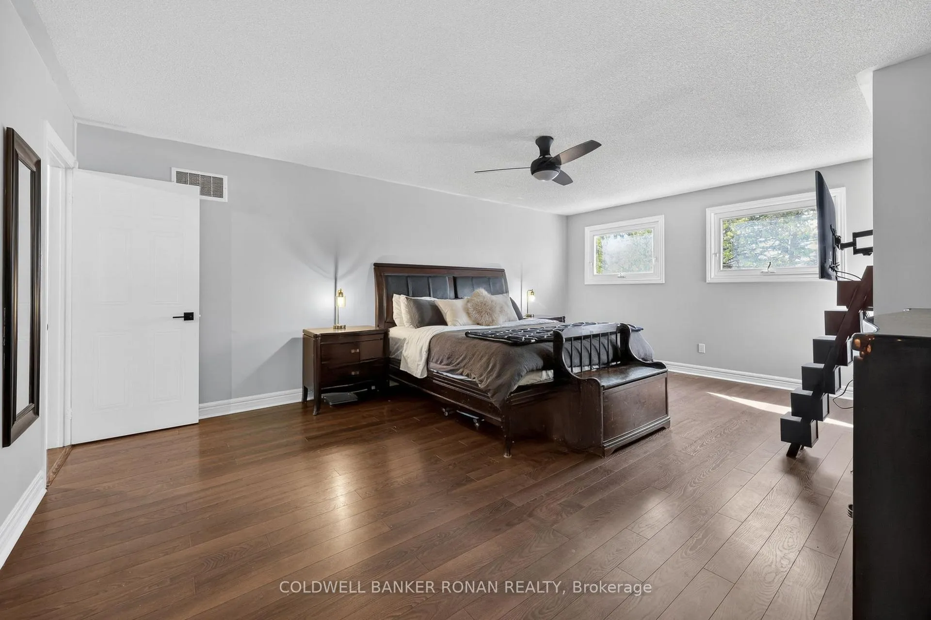 Photo 21 of 41 Wolfe Avenue, New Tecumseth, Tottenham — HOMEH