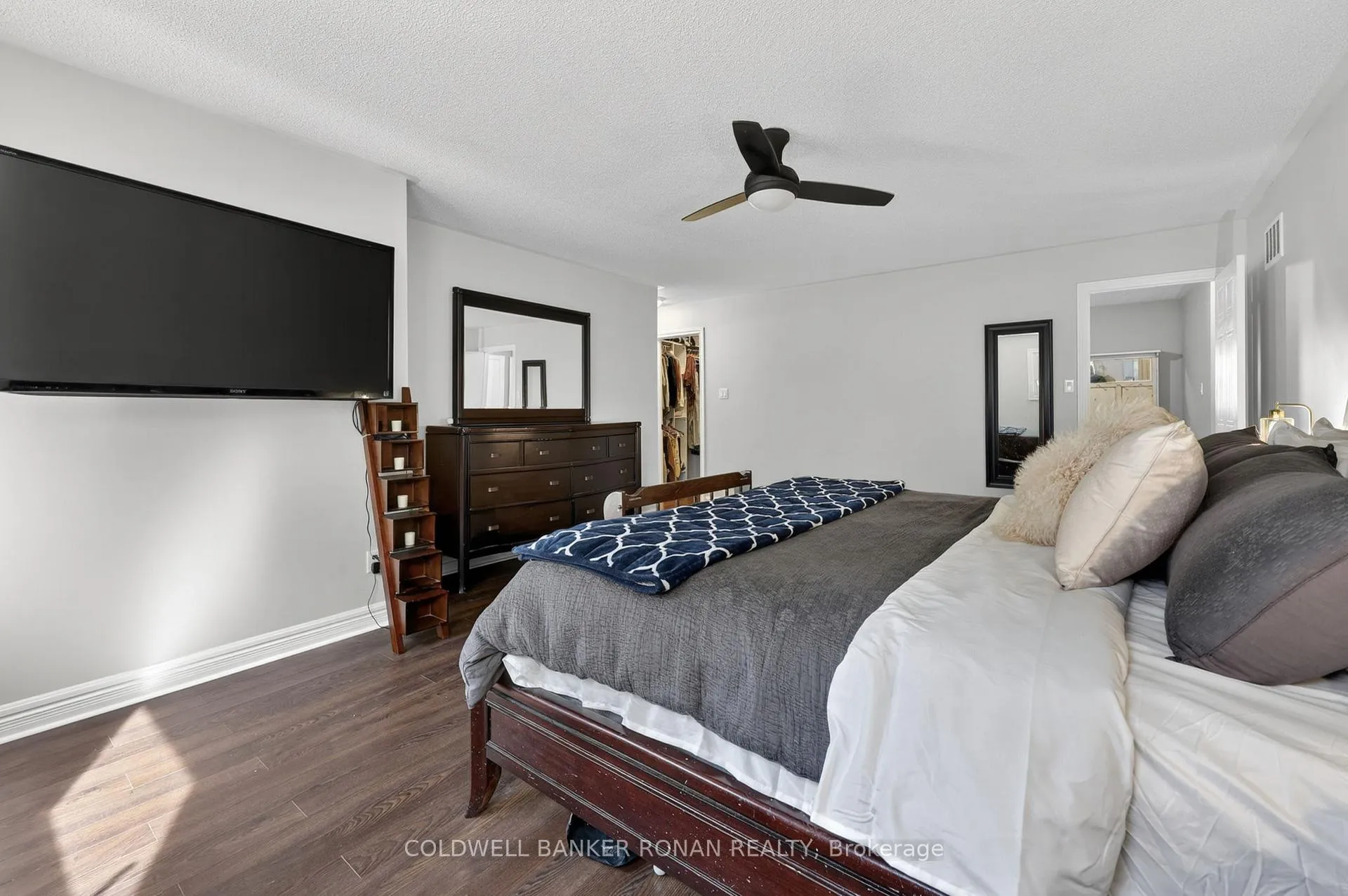 Photo 22 of 41 Wolfe Avenue, New Tecumseth, Tottenham — HOMEH