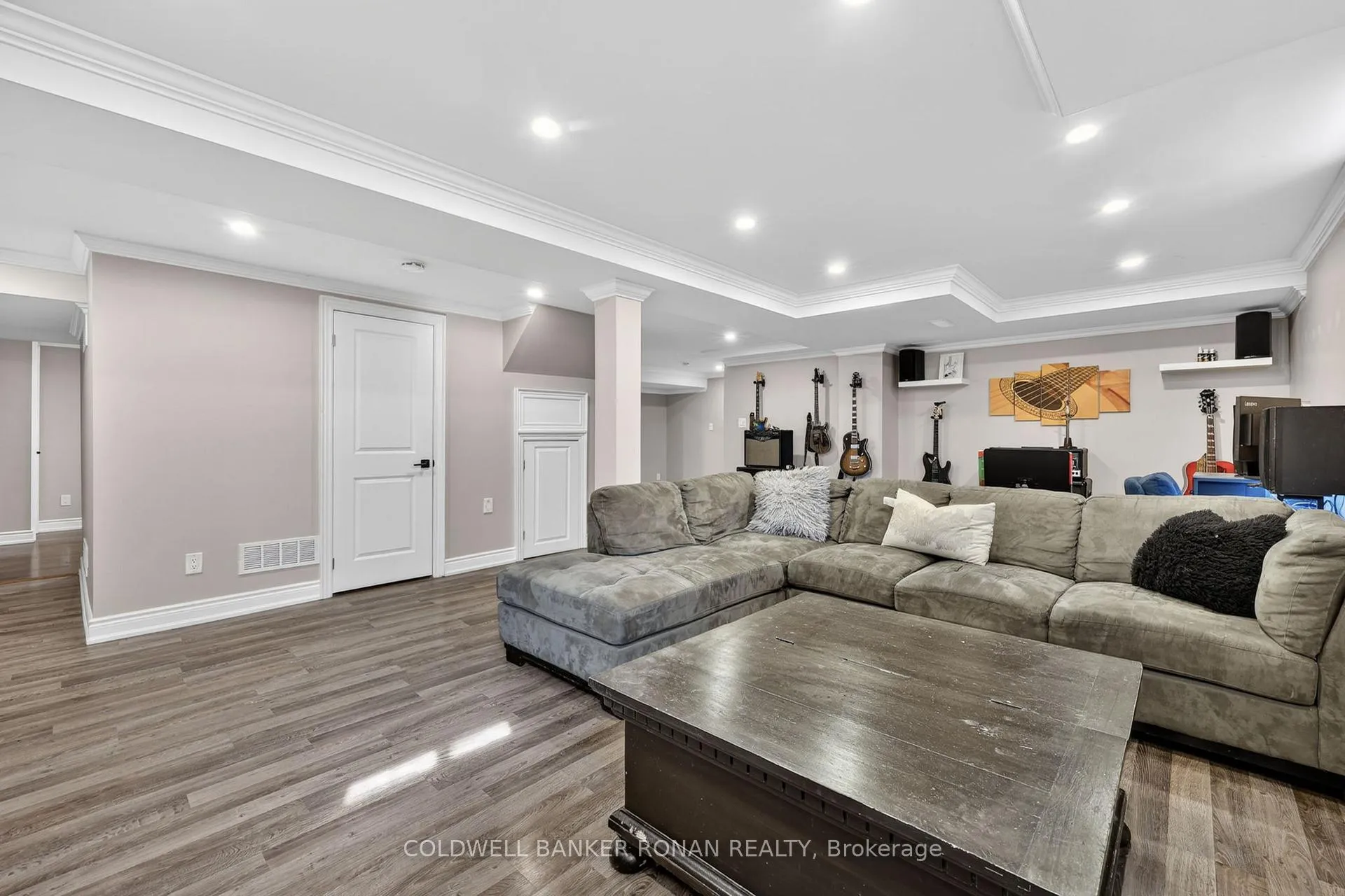 Photo 35 of 41 Wolfe Avenue, New Tecumseth, Tottenham — HOMEH