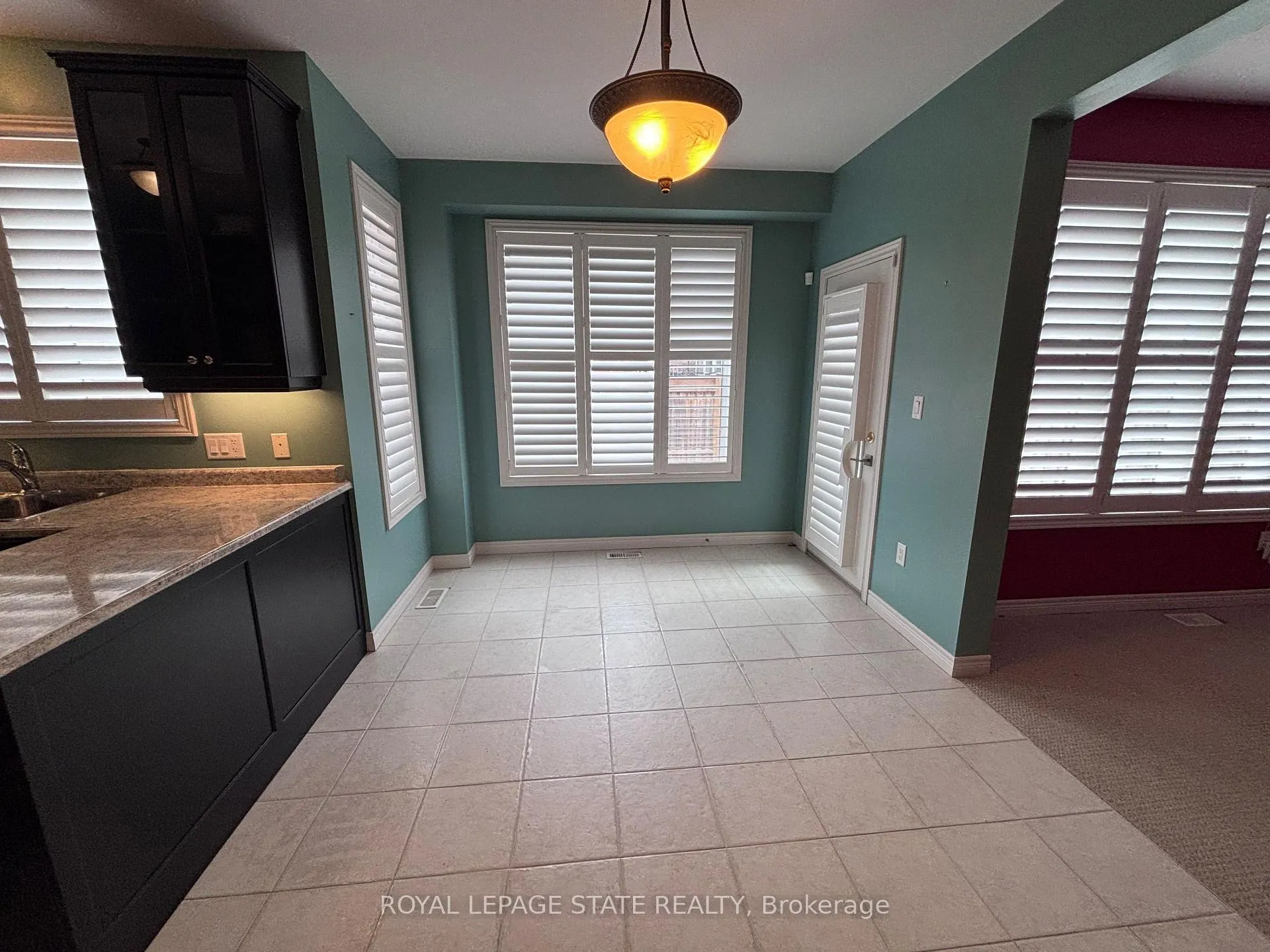 Photo 8 of 419 Macintosh Drive, Hamilton, Stoney Creek — HOMEH