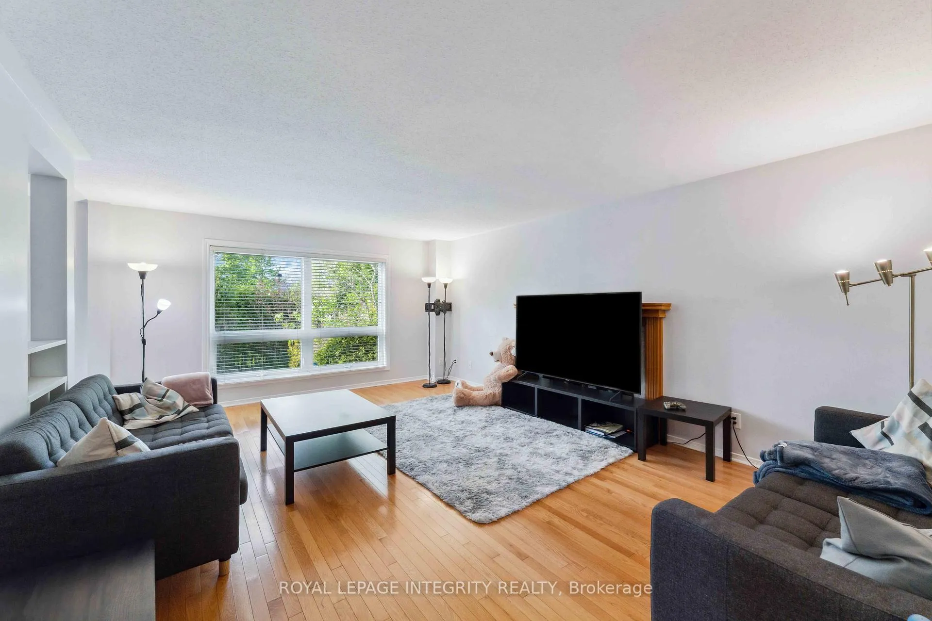 Photo 4 of 48 Depper Place, Ottawa, Hunt Club Park/Greenboro — HOMEH