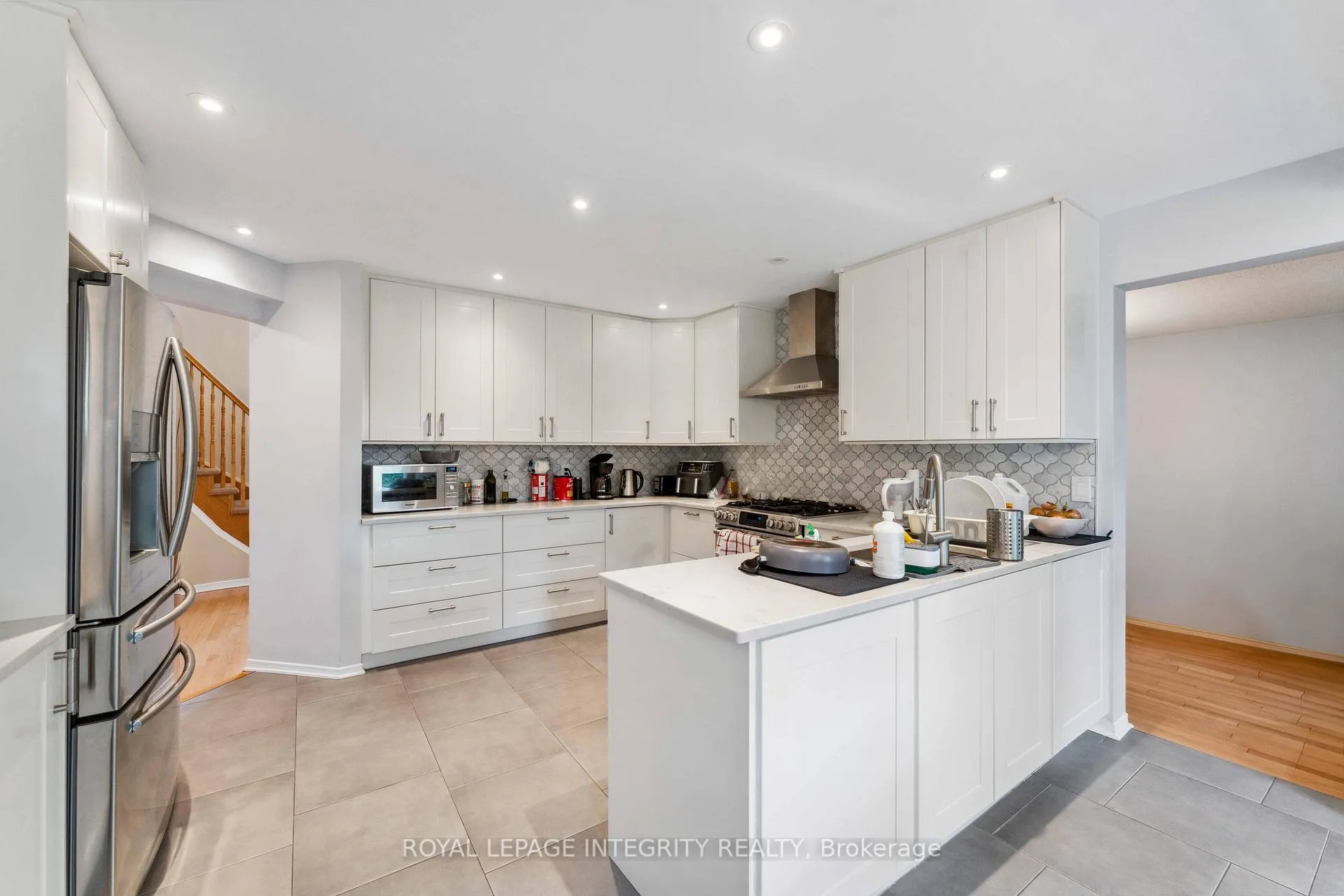 Photo 7 of 48 Depper Place, Ottawa, Hunt Club Park/Greenboro — HOMEH