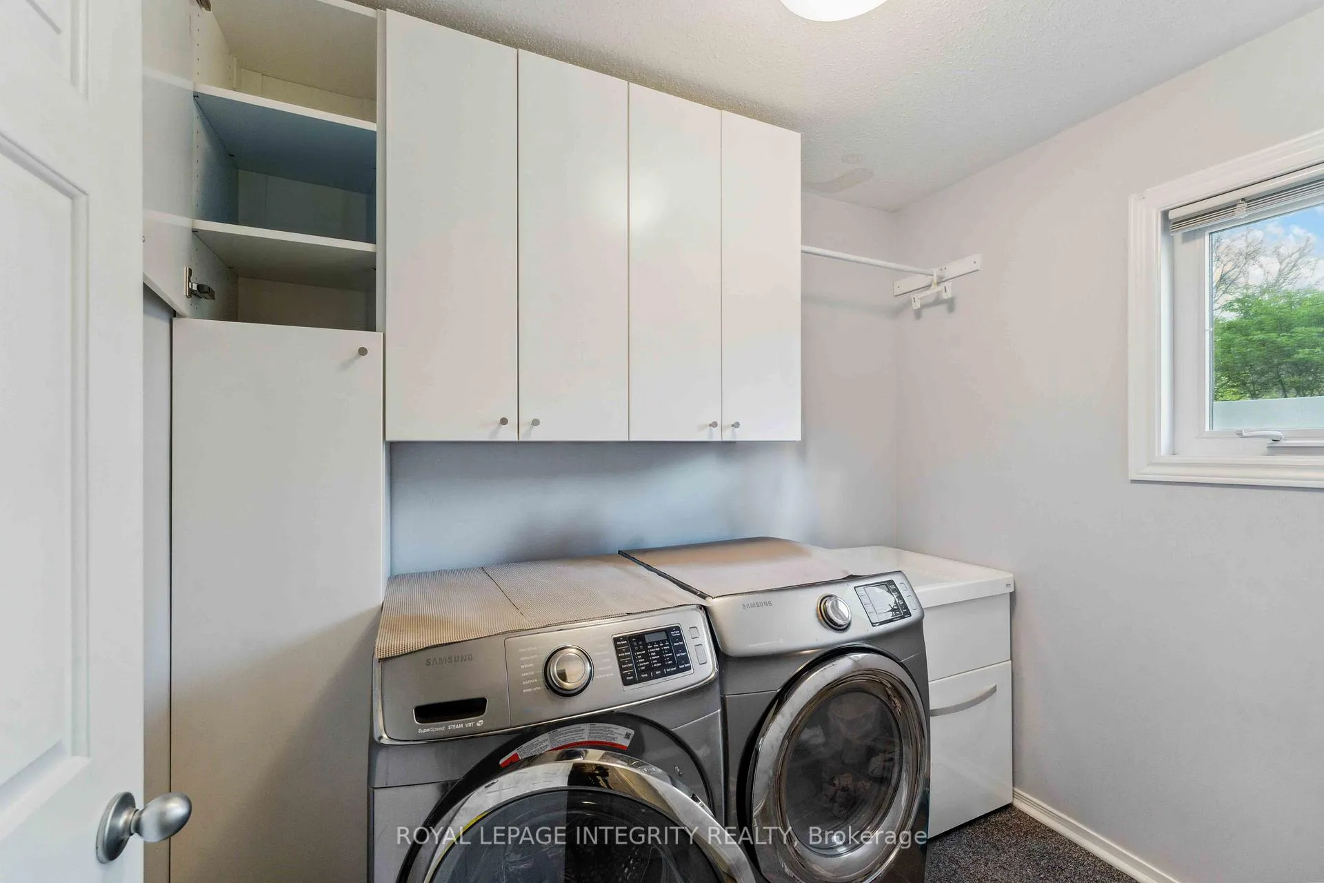 Photo 10 of 48 Depper Place, Ottawa, Hunt Club Park/Greenboro — HOMEH