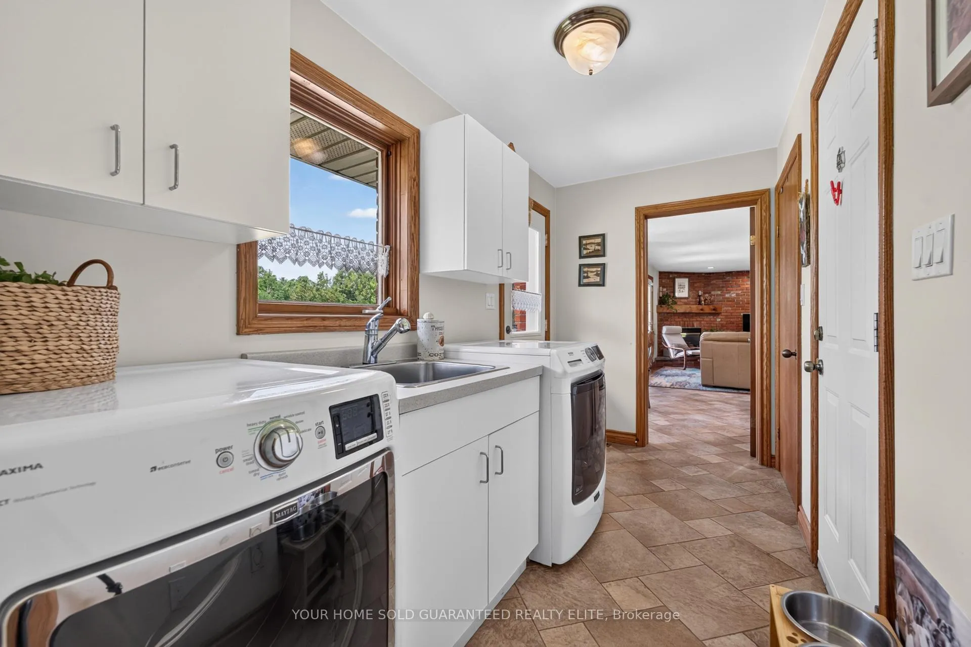 Photo 36 of 398 Mountain Road, Grimsby, Grimsby Escarpment — HOMEH