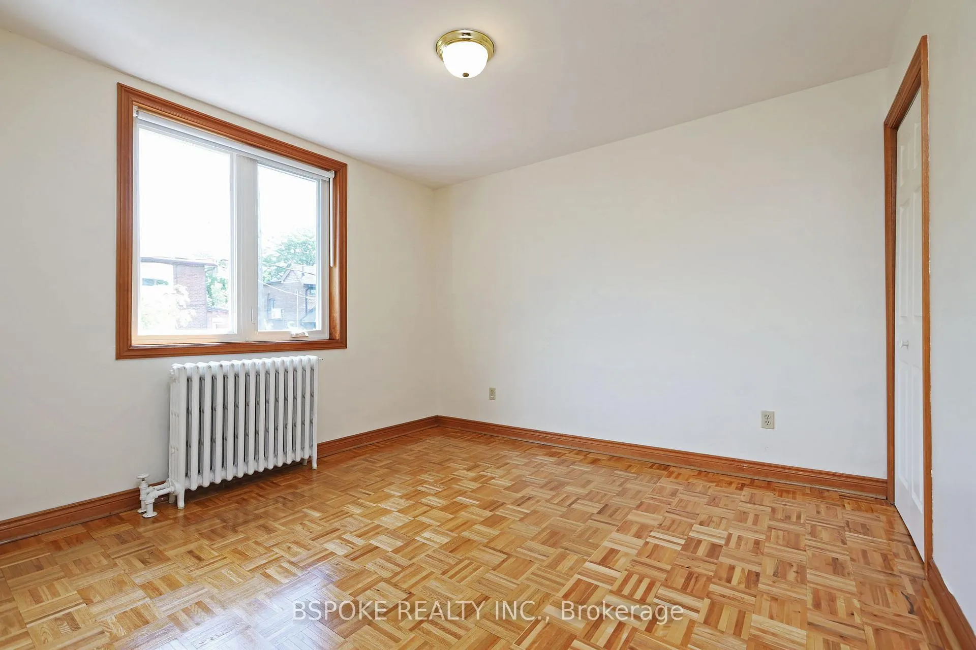 Photo 12 of Unit Upper, 68 Roxton Road, Toronto, Trinity-Bellwoods — HOMEH