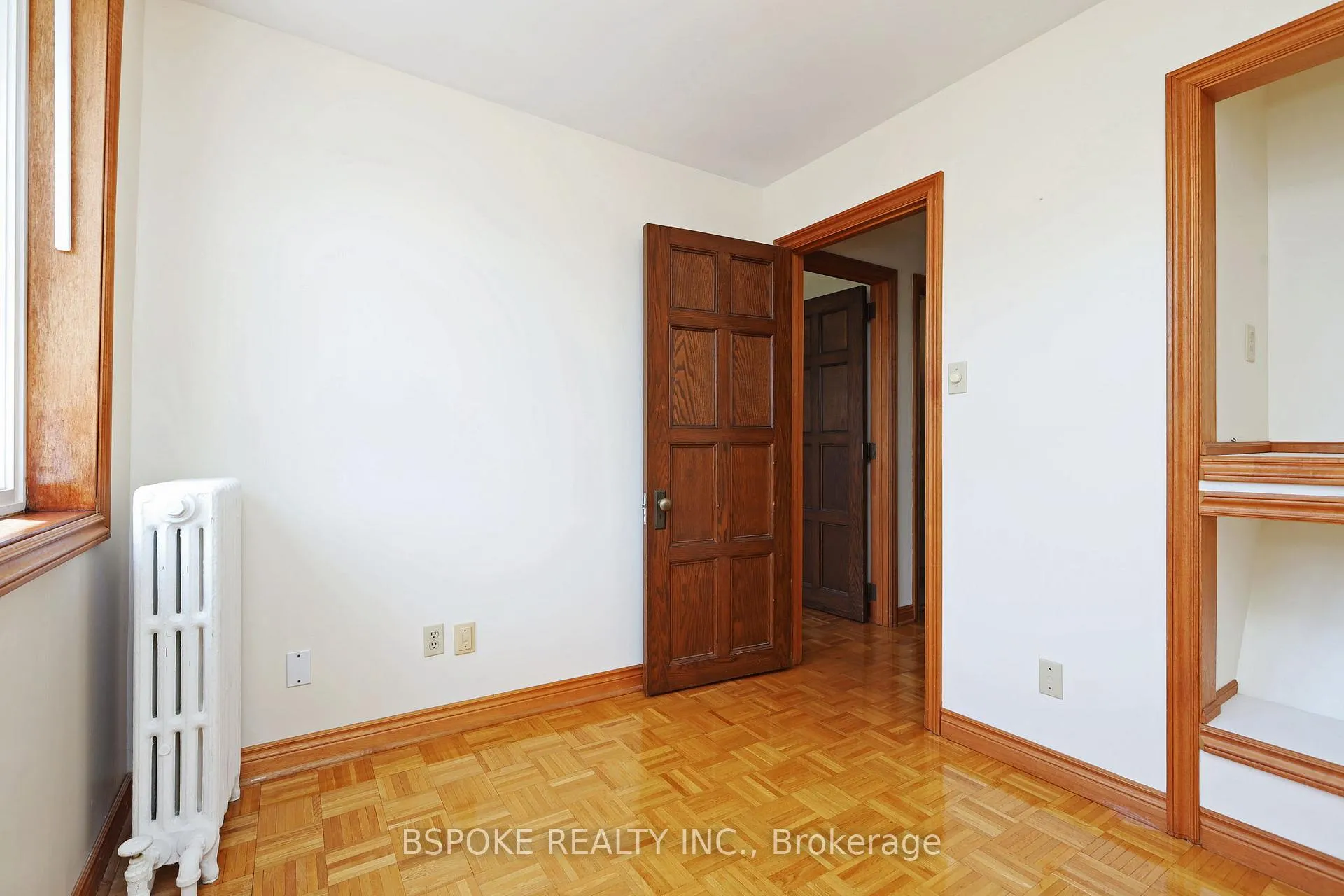Photo 15 of Unit Upper, 68 Roxton Road, Toronto, Trinity-Bellwoods — HOMEH