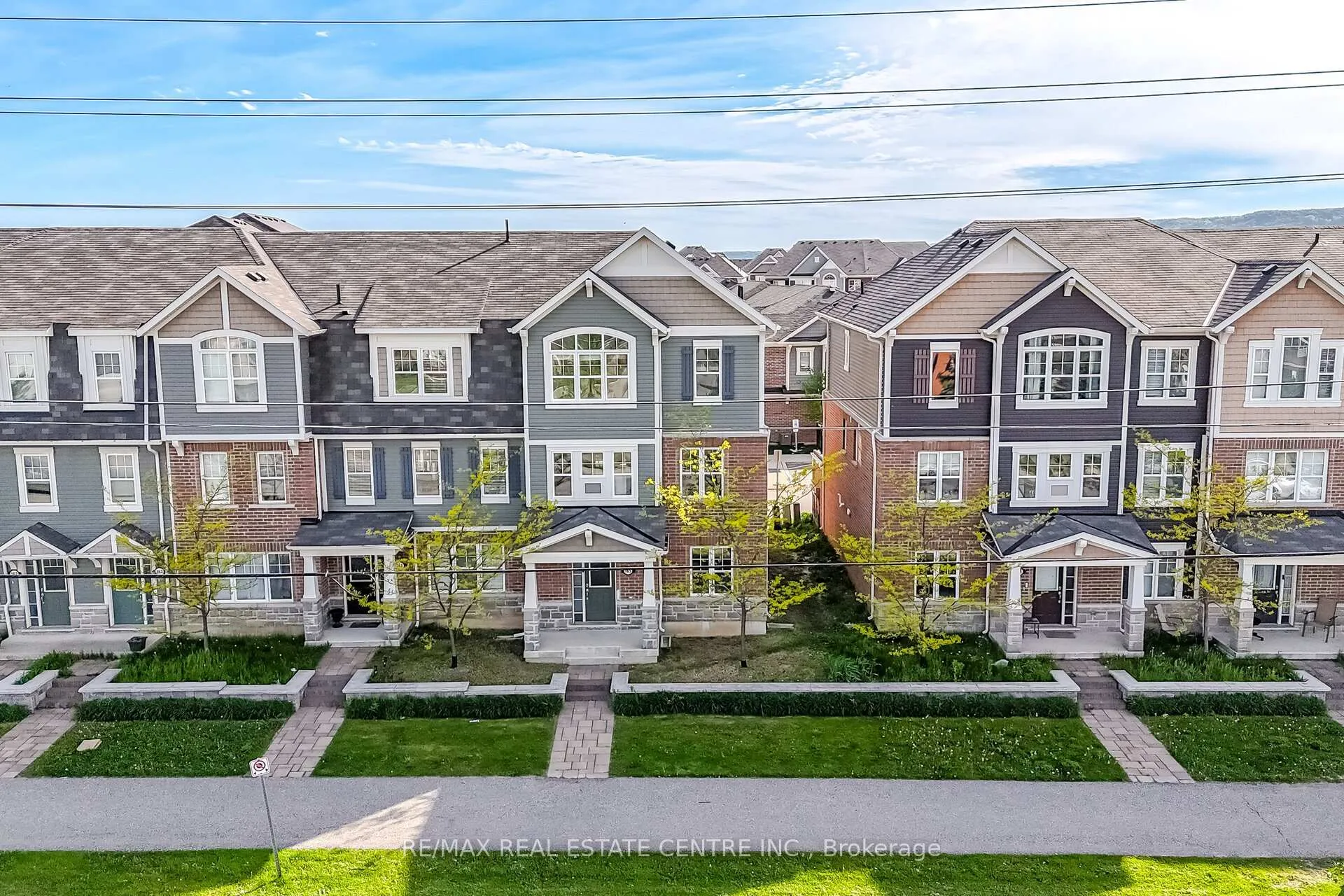 Photo 1 of Unit 165, 1000 Asleton Boulevard, Milton, Willmott — HOMEH