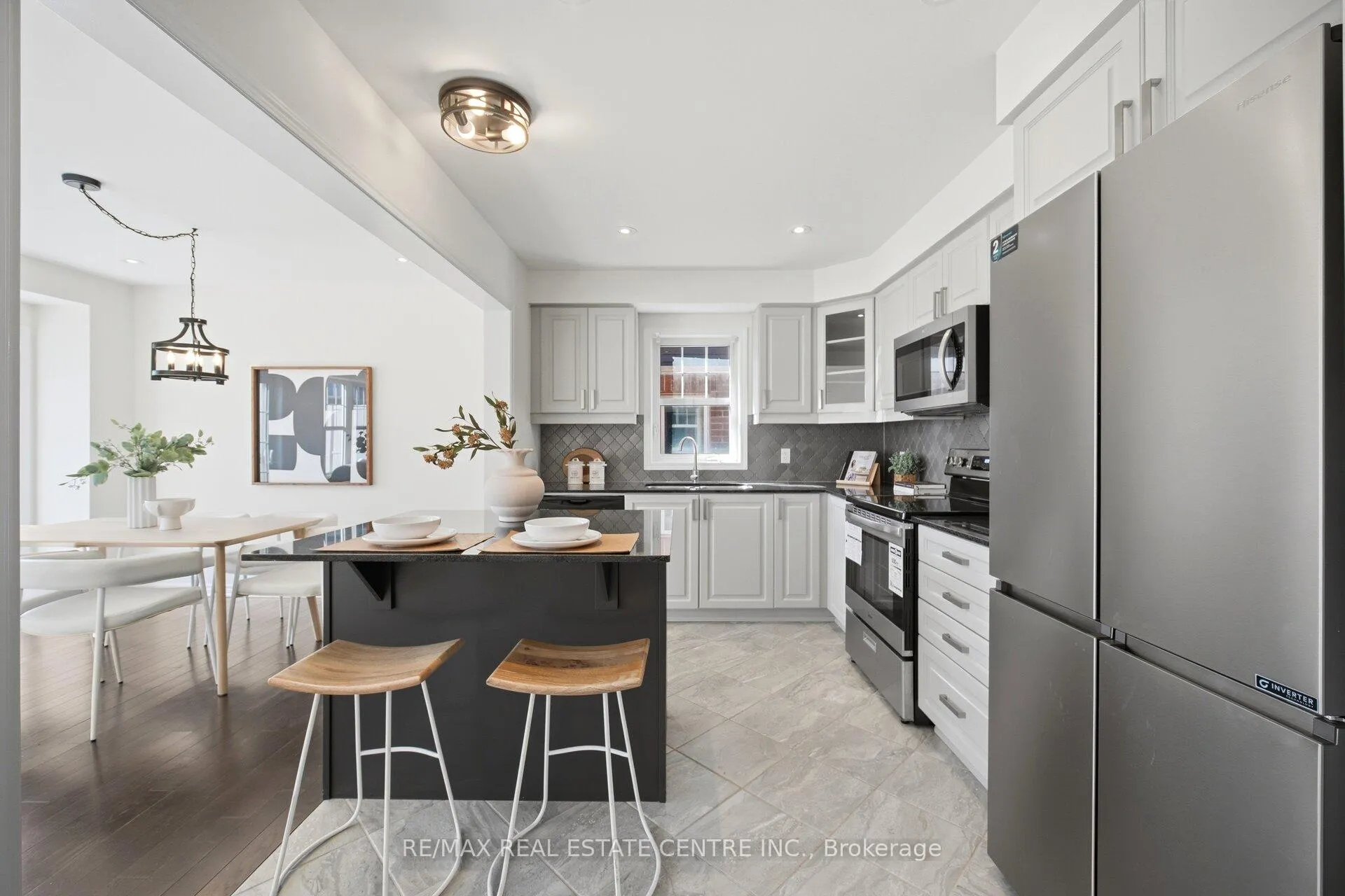Photo 15 of Unit 165, 1000 Asleton Boulevard, Milton, Willmott — HOMEH