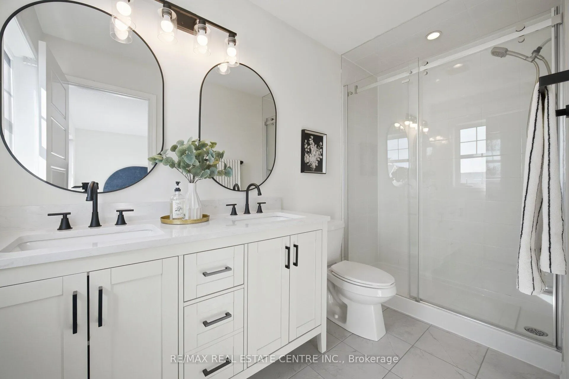 Photo 36 of Unit 165, 1000 Asleton Boulevard, Milton, Willmott — HOMEH