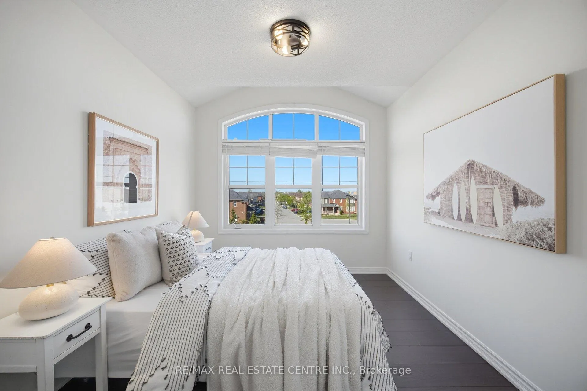 Photo 37 of Unit 165, 1000 Asleton Boulevard, Milton, Willmott — HOMEH