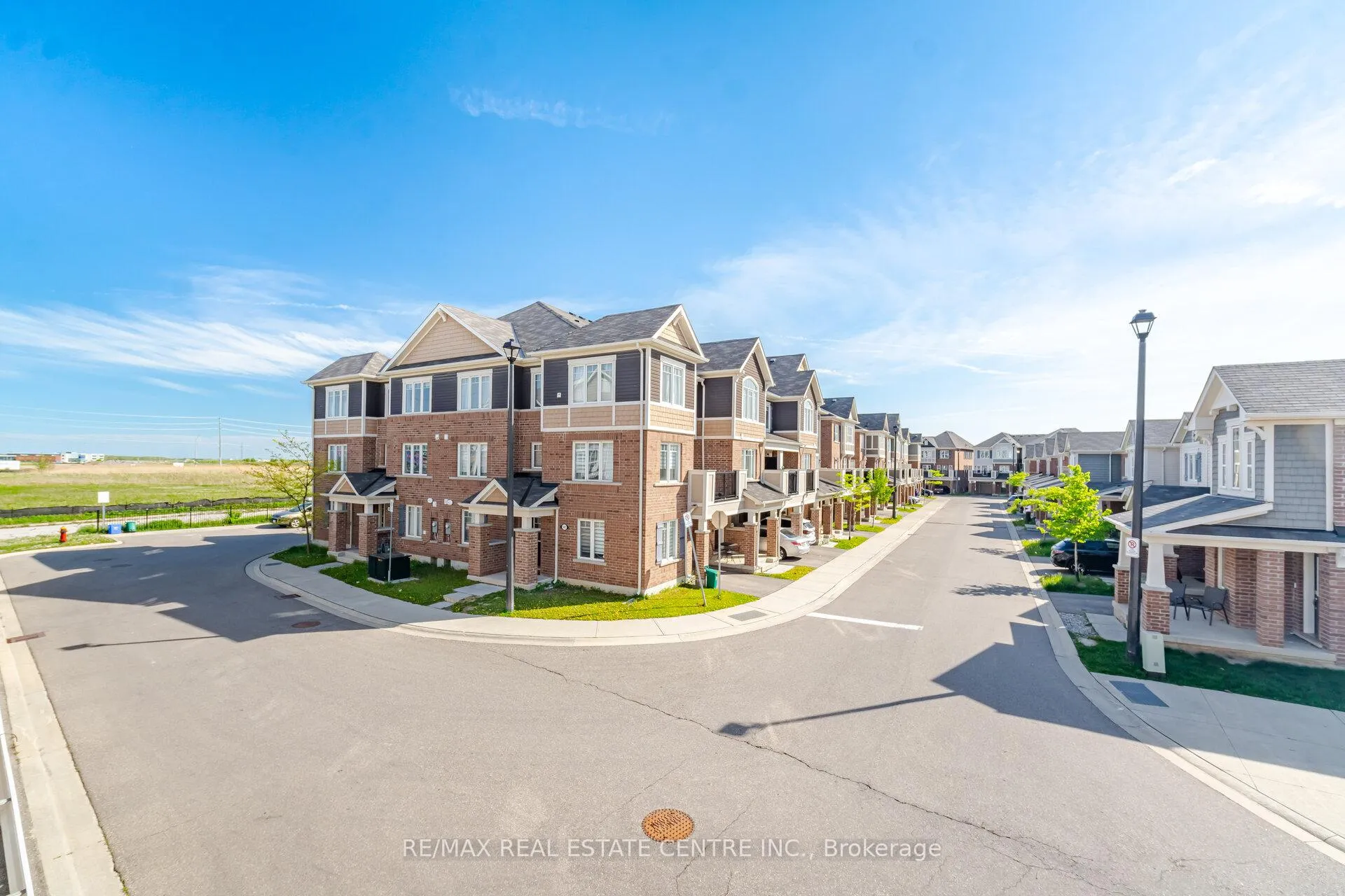 Photo 42 of Unit 165, 1000 Asleton Boulevard, Milton, Willmott — HOMEH