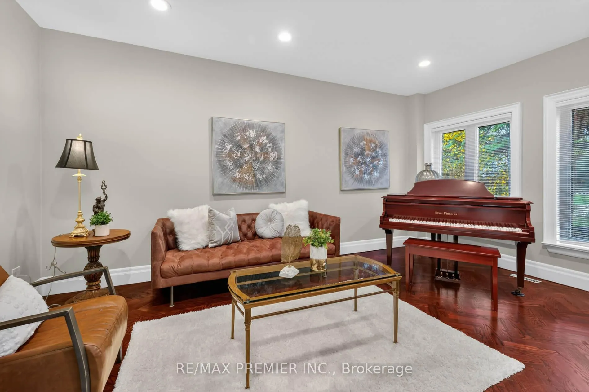 Photo 8 of 46 Deerchase Circle, Vaughan, Islington Woods — HOMEH