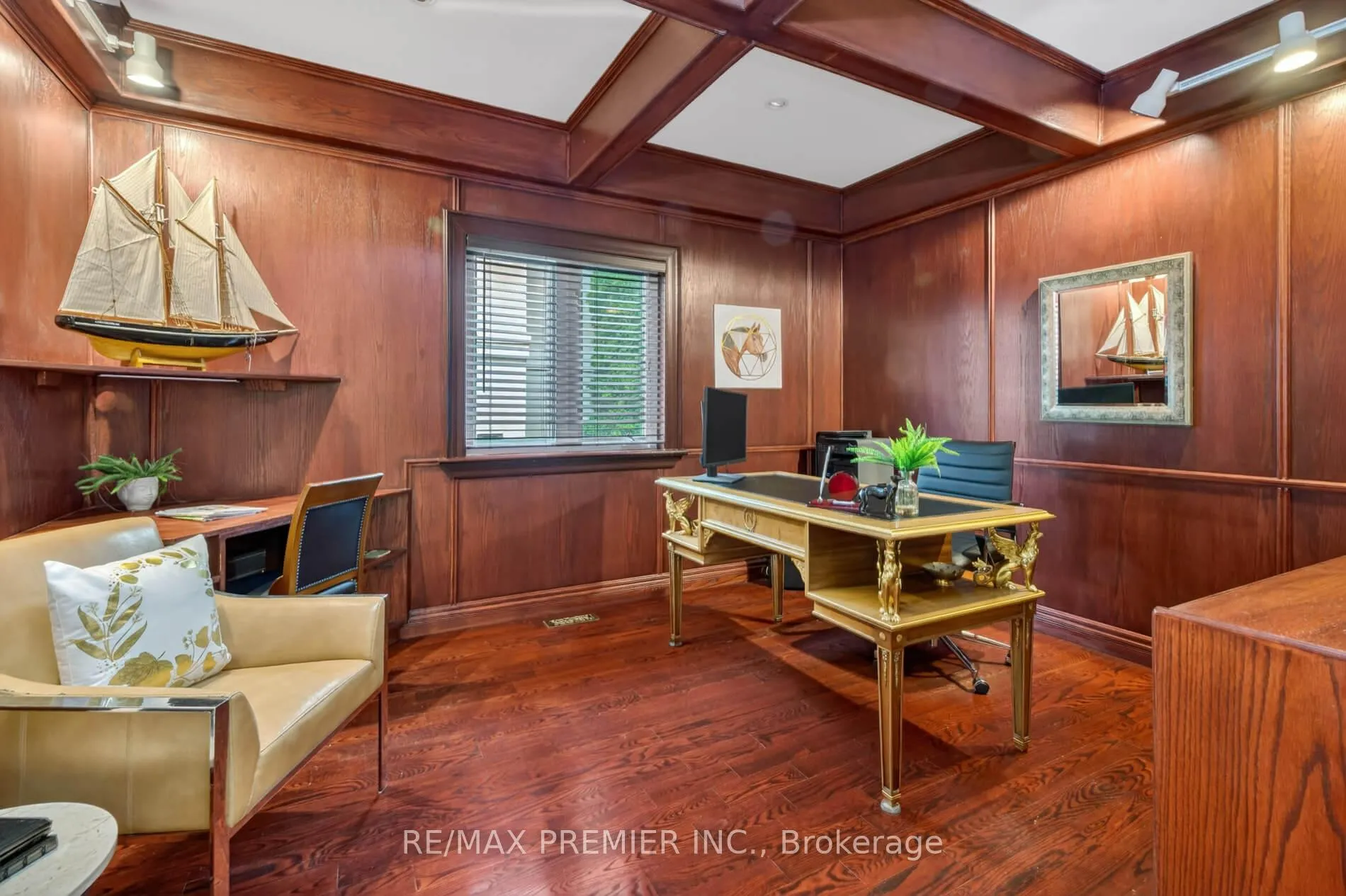 Photo 11 of 46 Deerchase Circle, Vaughan, Islington Woods — HOMEH
