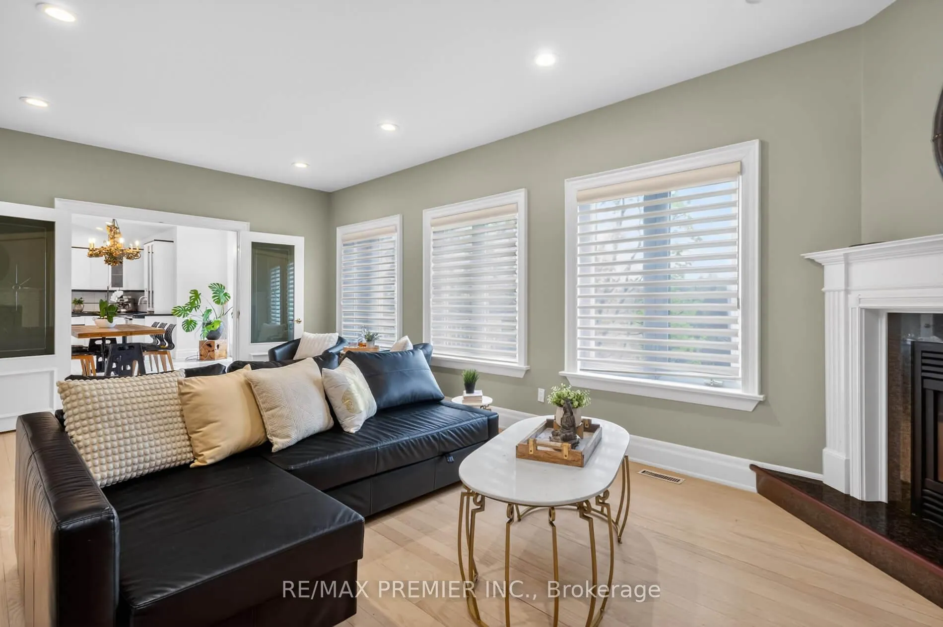 Photo 13 of 46 Deerchase Circle, Vaughan, Islington Woods — HOMEH