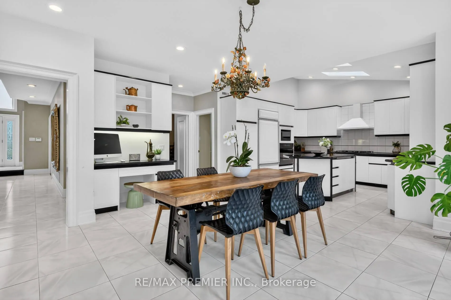 Photo 20 of 46 Deerchase Circle, Vaughan, Islington Woods — HOMEH