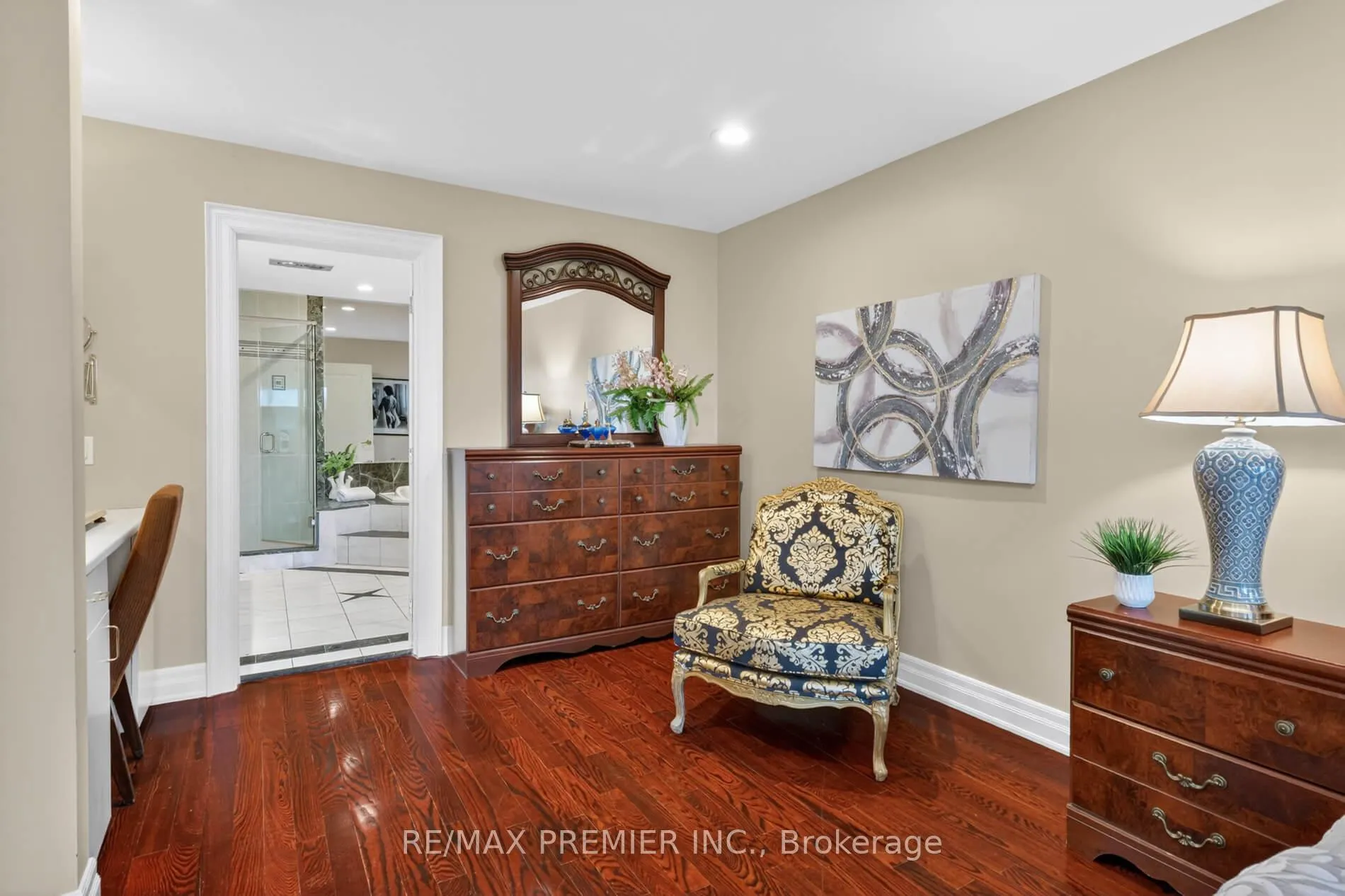 Photo 24 of 46 Deerchase Circle, Vaughan, Islington Woods — HOMEH