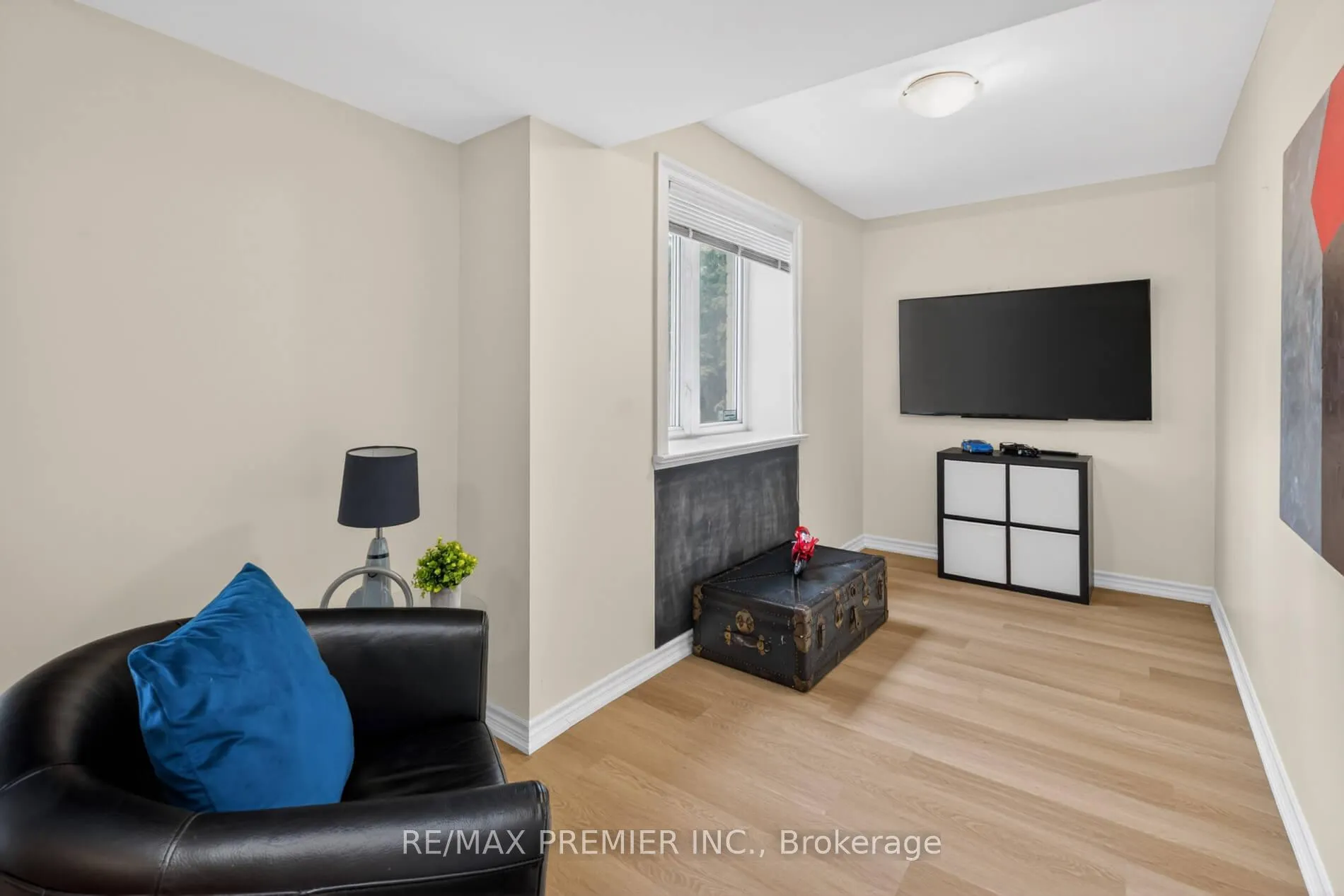 Photo 34 of 46 Deerchase Circle, Vaughan, Islington Woods — HOMEH