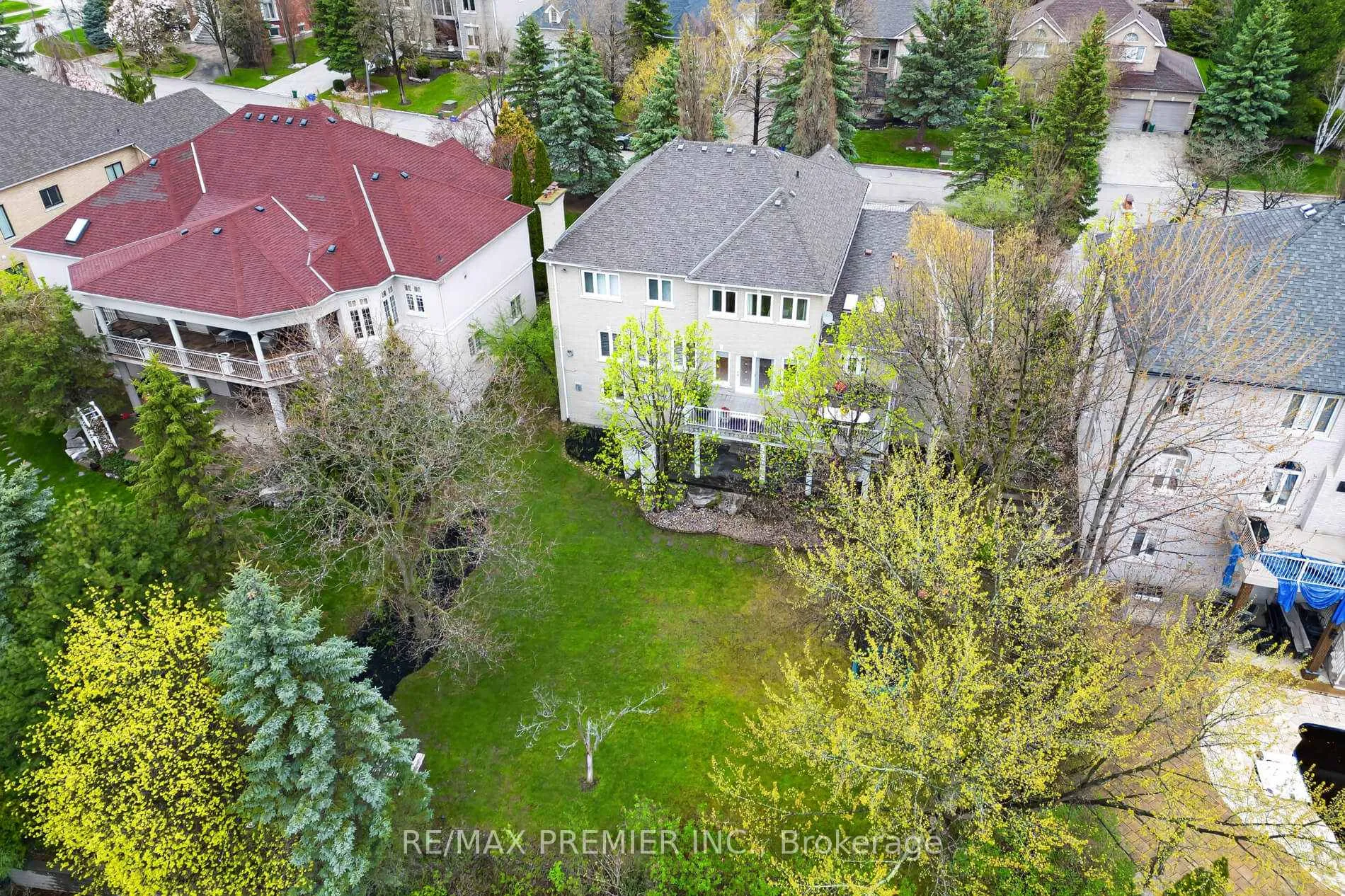 Photo 43 of 46 Deerchase Circle, Vaughan, Islington Woods — HOMEH