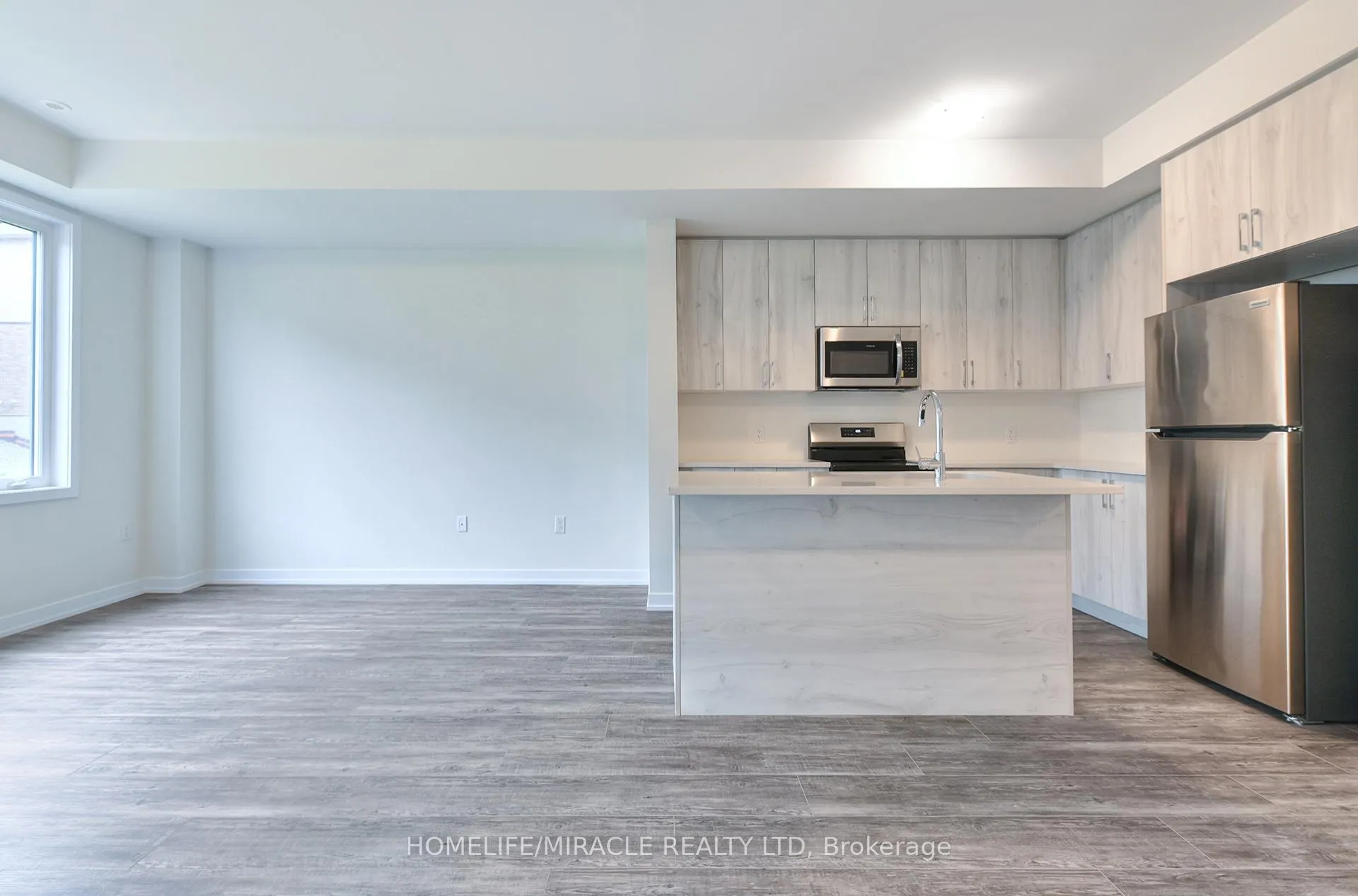 Photo 3 of Unit Main, 74 Ziibi Way, Clarington, Newcastle — HOMEH