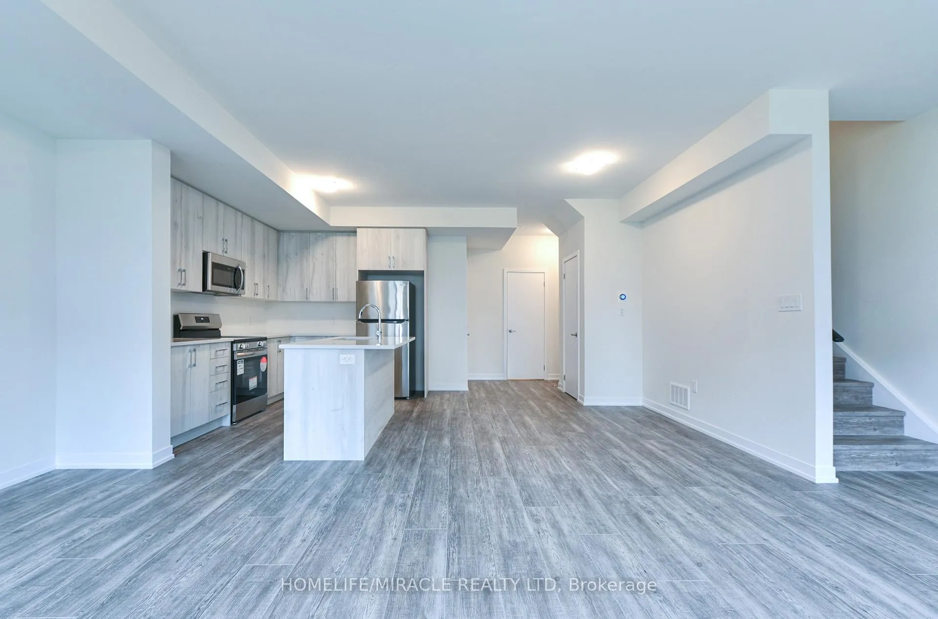 Photo 6 of Unit Main, 74 Ziibi Way, Clarington, Newcastle — HOMEH