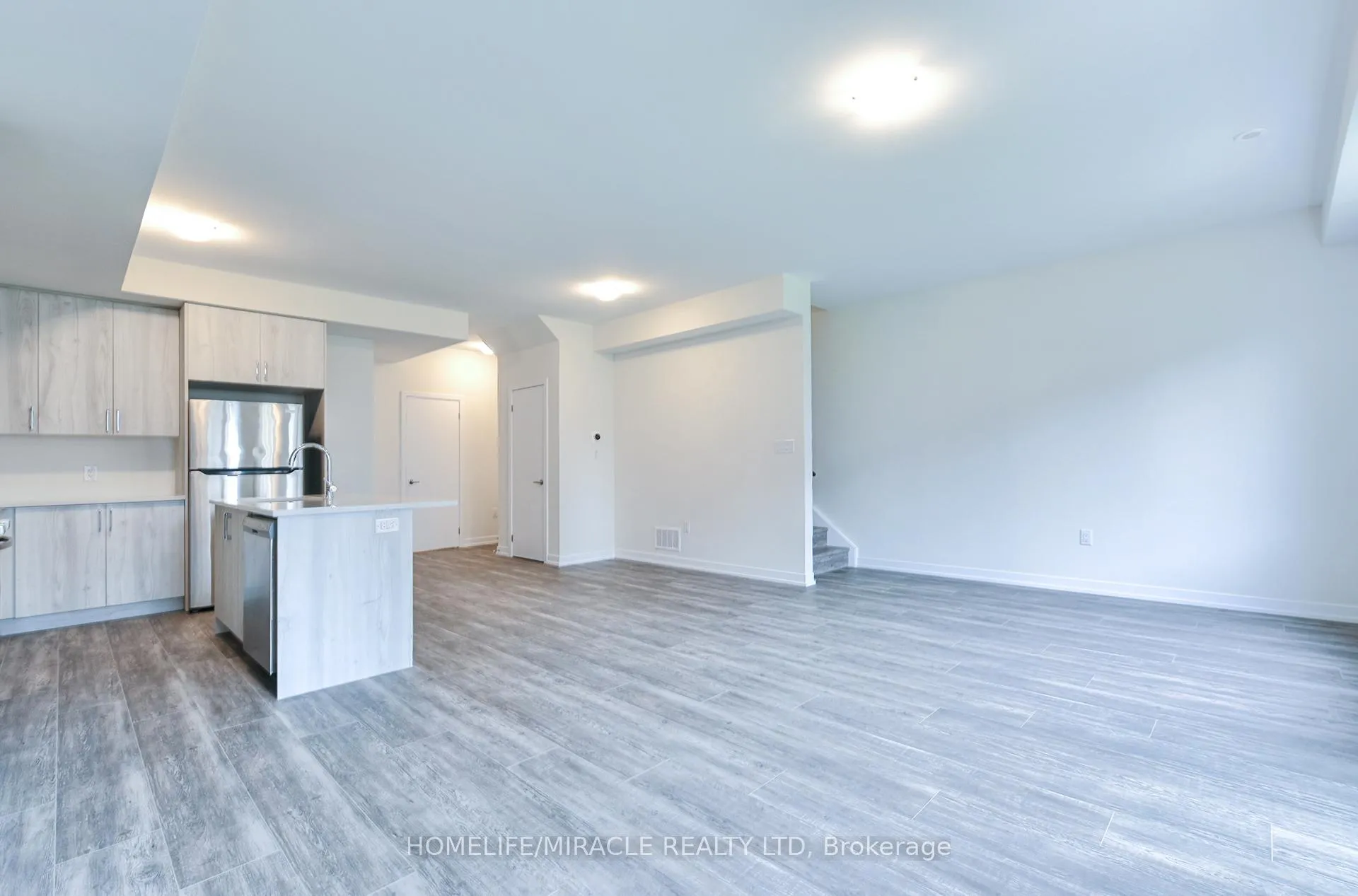 Photo 7 of Unit Main, 74 Ziibi Way, Clarington, Newcastle — HOMEH