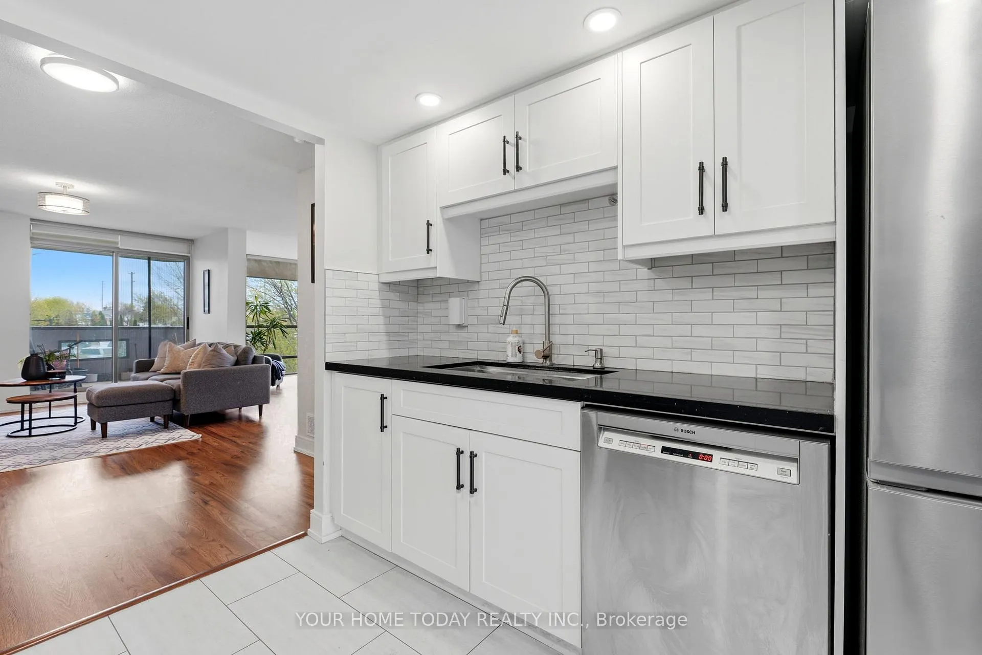 Photo 15 of Unit 201, 20 McFarlane Drive, Halton Hills, Georgetown — HOMEH