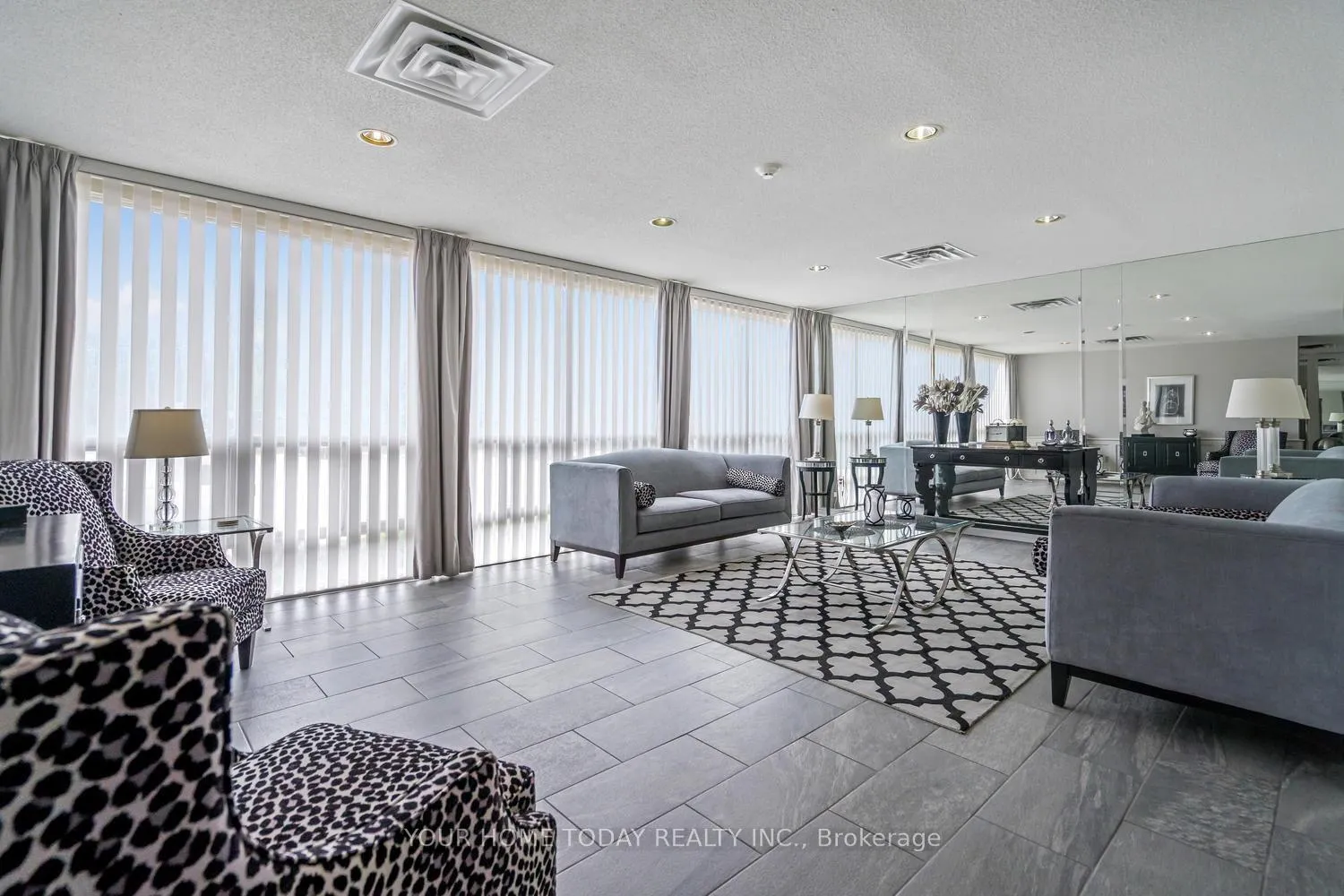 Photo 37 of Unit 201, 20 McFarlane Drive, Halton Hills, Georgetown — HOMEH