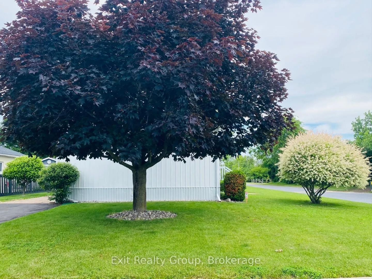 Photo 6 of 4 Oriole Lane, Quinte West, Sidney Ward — HOMEH