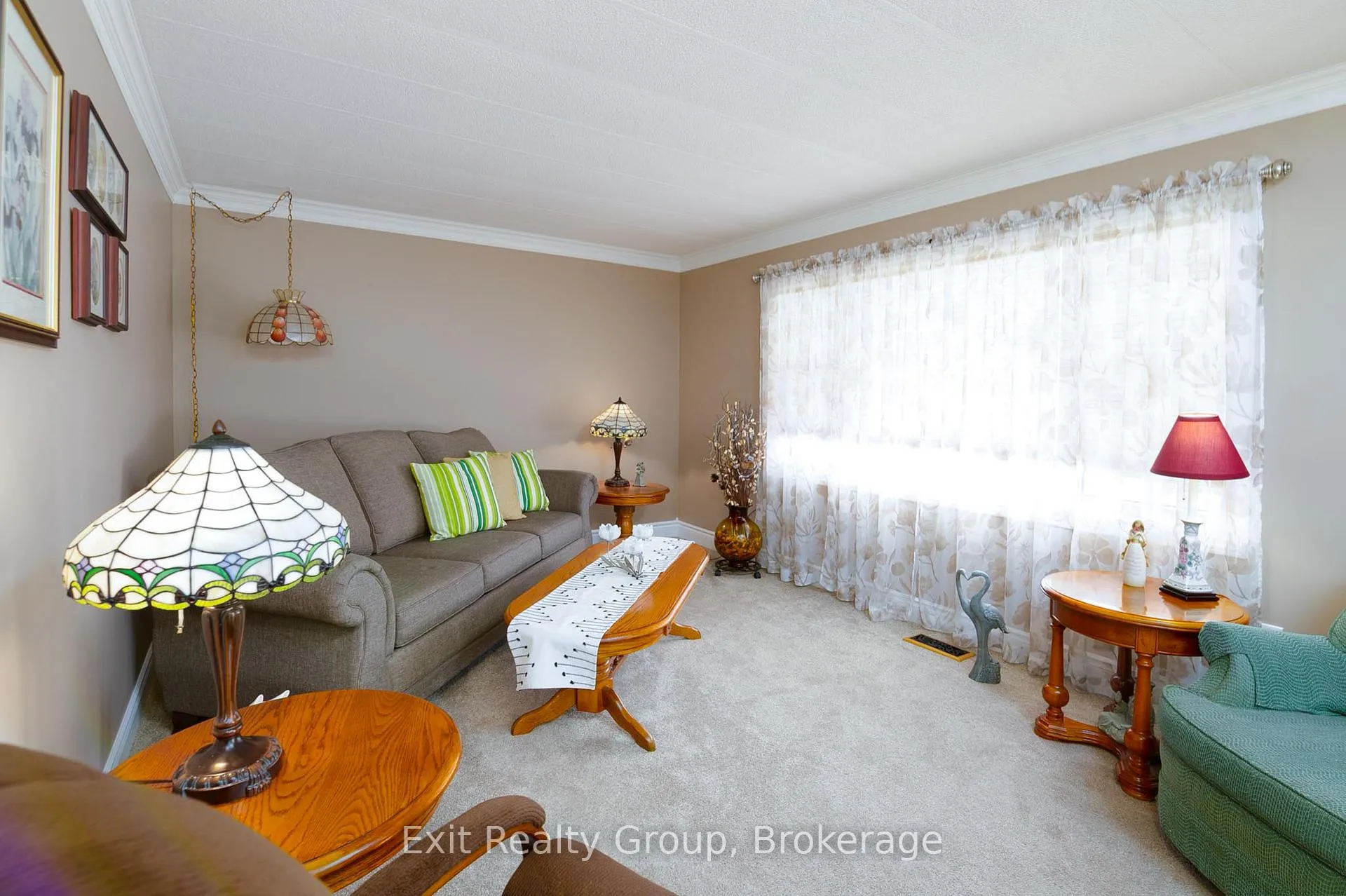 Photo 9 of 4 Oriole Lane, Quinte West, Sidney Ward — HOMEH