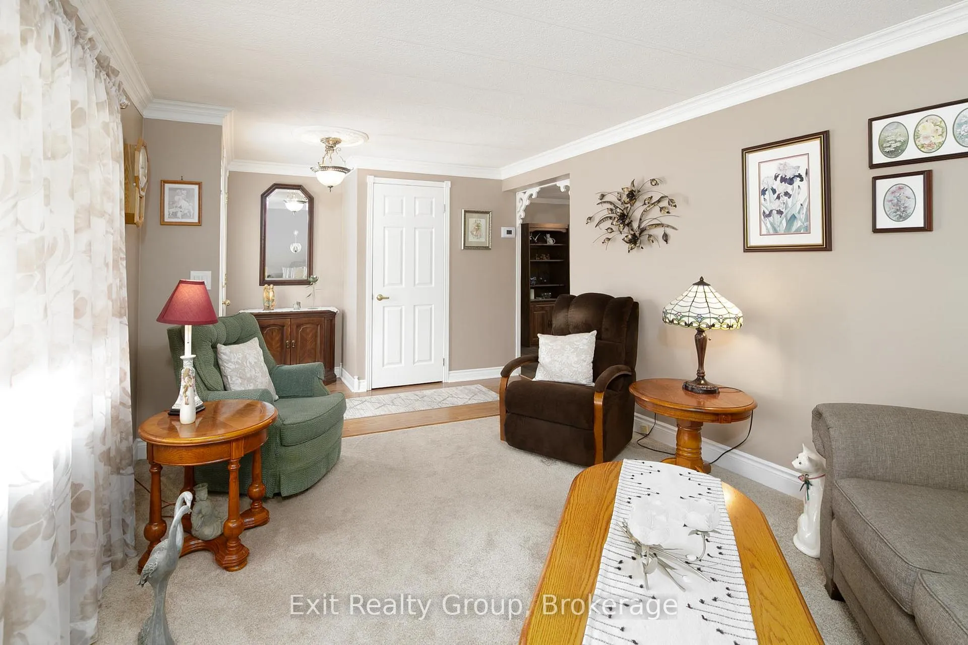 Photo 10 of 4 Oriole Lane, Quinte West, Sidney Ward — HOMEH