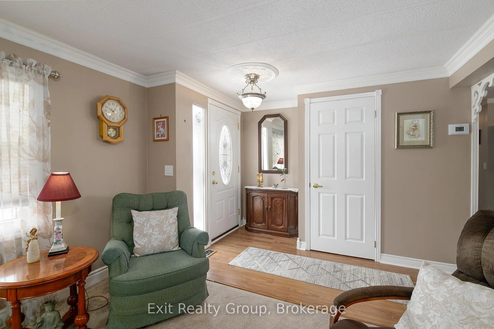 Photo 11 of 4 Oriole Lane, Quinte West, Sidney Ward — HOMEH