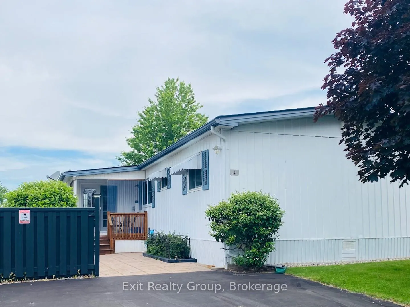 Photo 24 of 4 Oriole Lane, Quinte West, Sidney Ward — HOMEH