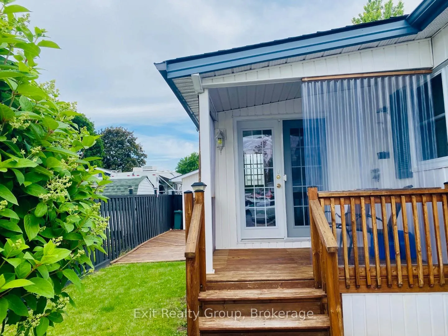 Photo 26 of 4 Oriole Lane, Quinte West, Sidney Ward — HOMEH