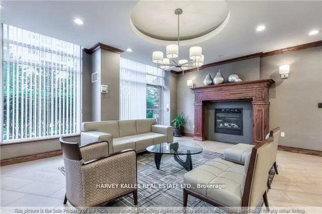 Front of Unit 703, 19 Barberry Place W