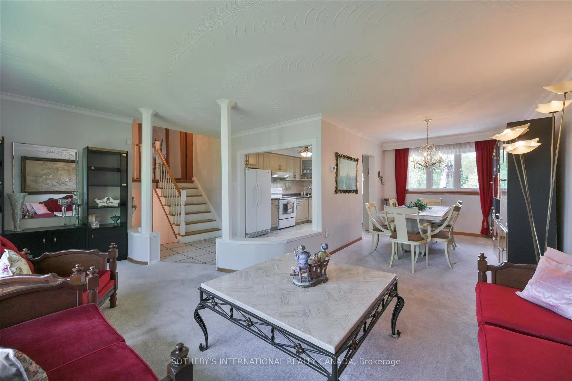 Photo 21 of 283 Derrydown Road, North York, York University Heights — HOMEH