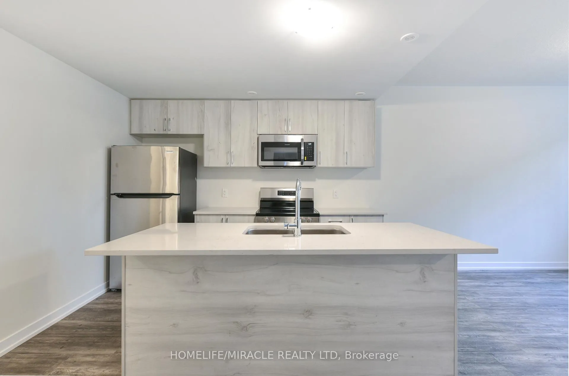 Photo 4 of Unit Basement, 74B Ziibi Way, Clarington, Newcastle — HOMEH