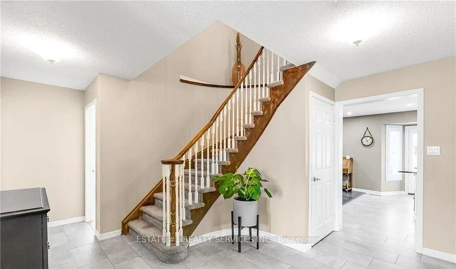 Photo 3 of 319 Granite Hill Road, Cambridge, Clemens Mills/Saginaw — HOMEH