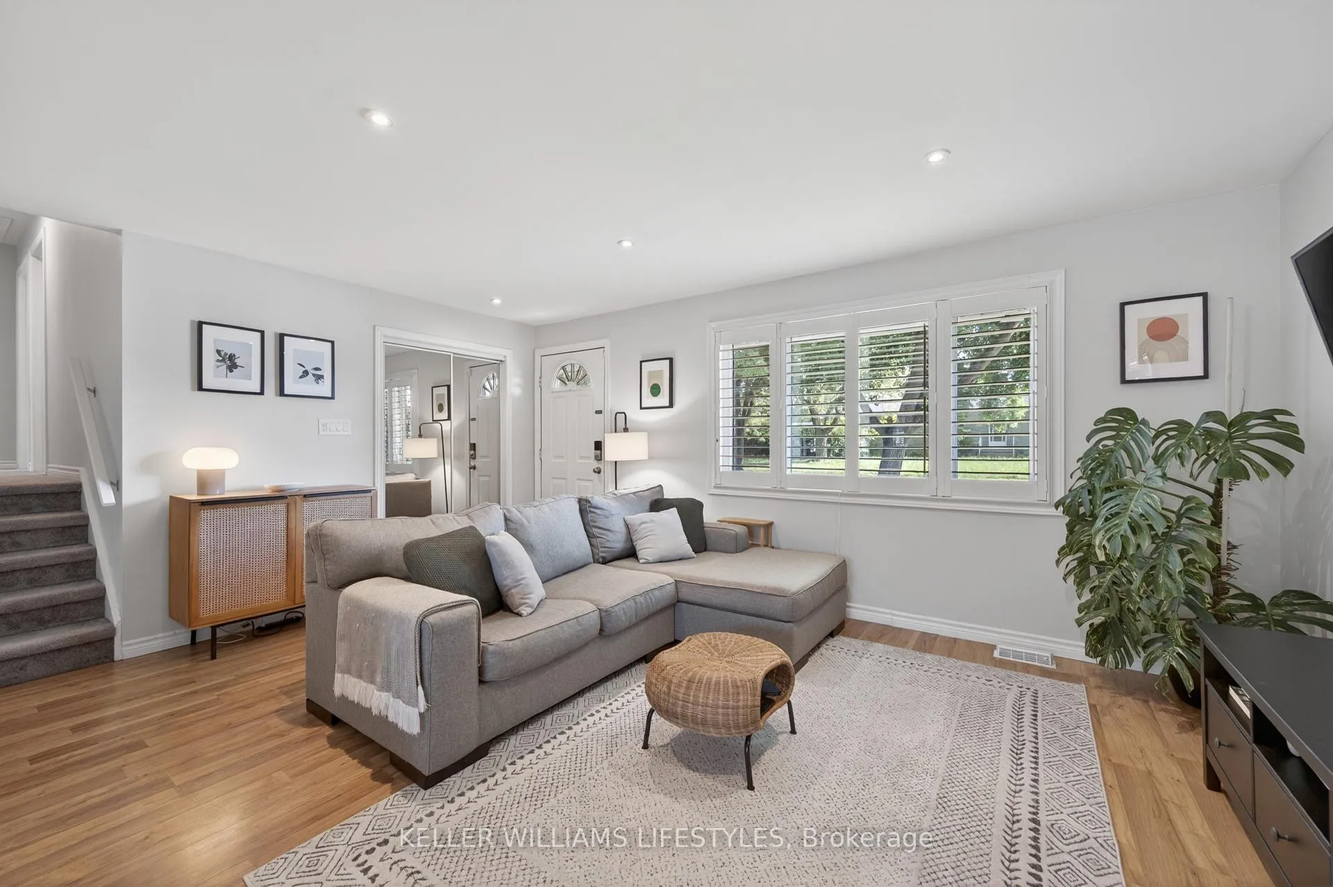 Photo 2 of 3 Baffin Place, London, East I — HOMEH