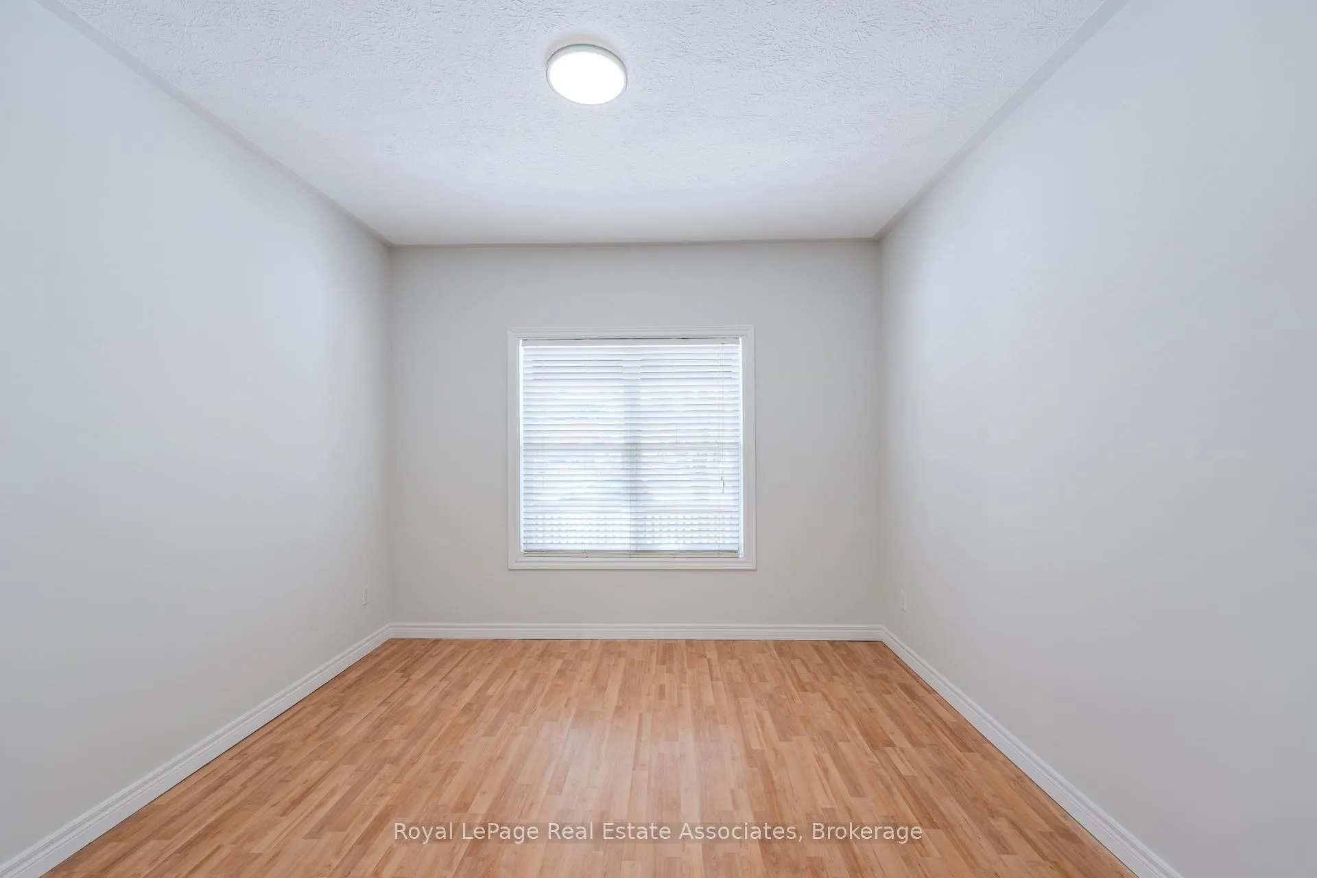 Photo 9 of Unit 1, 157 William Street, Brantford — HOMEH