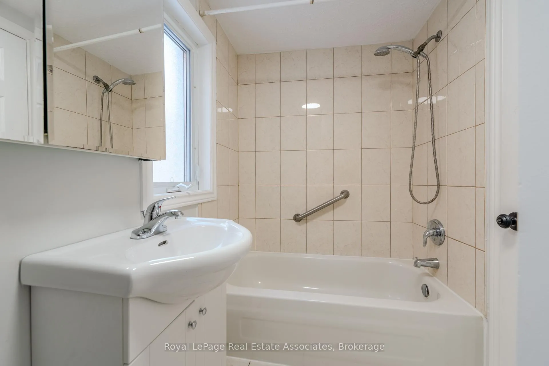 Photo 17 of Unit 1, 157 William Street, Brantford — HOMEH