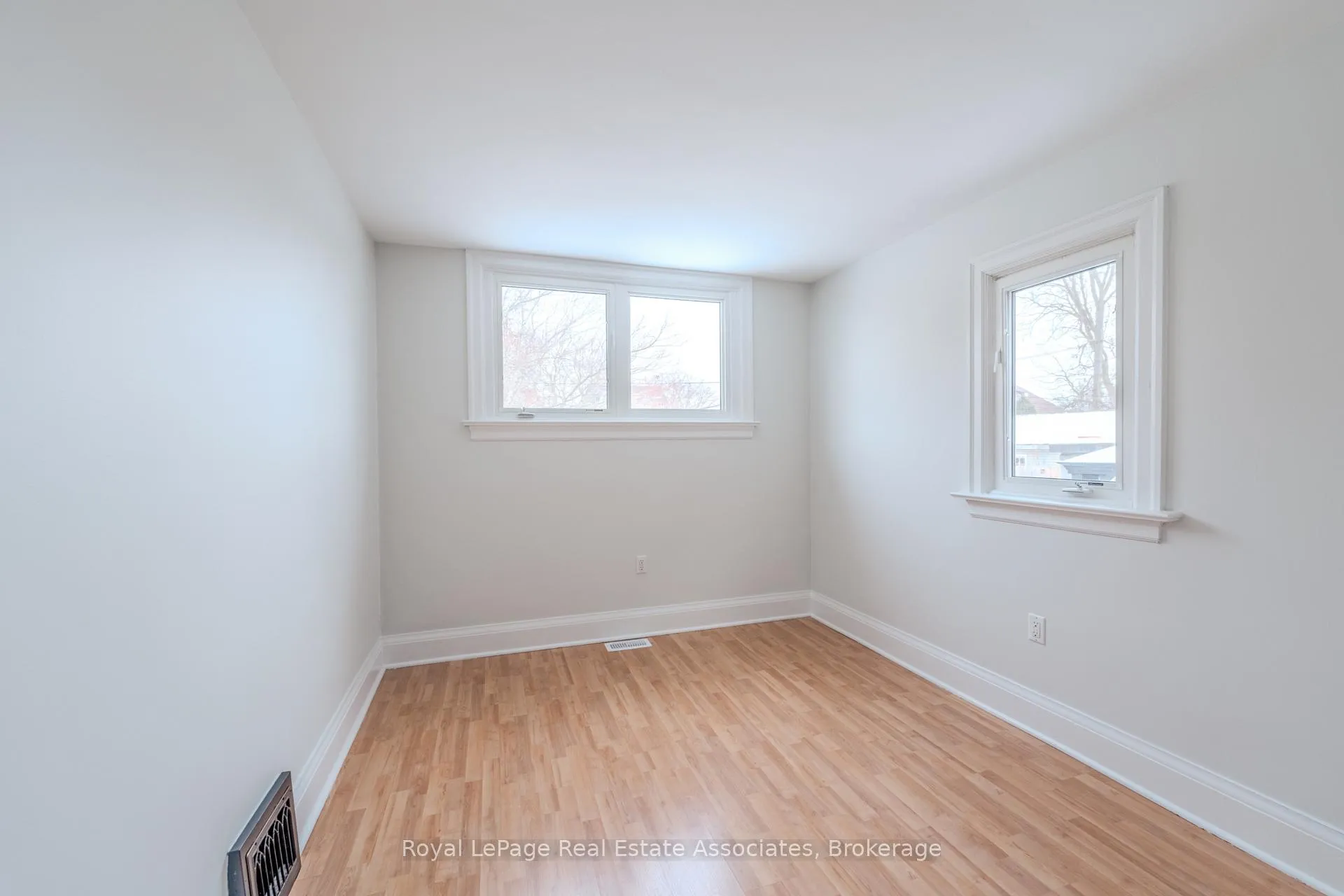 Photo 23 of Unit 1, 157 William Street, Brantford — HOMEH