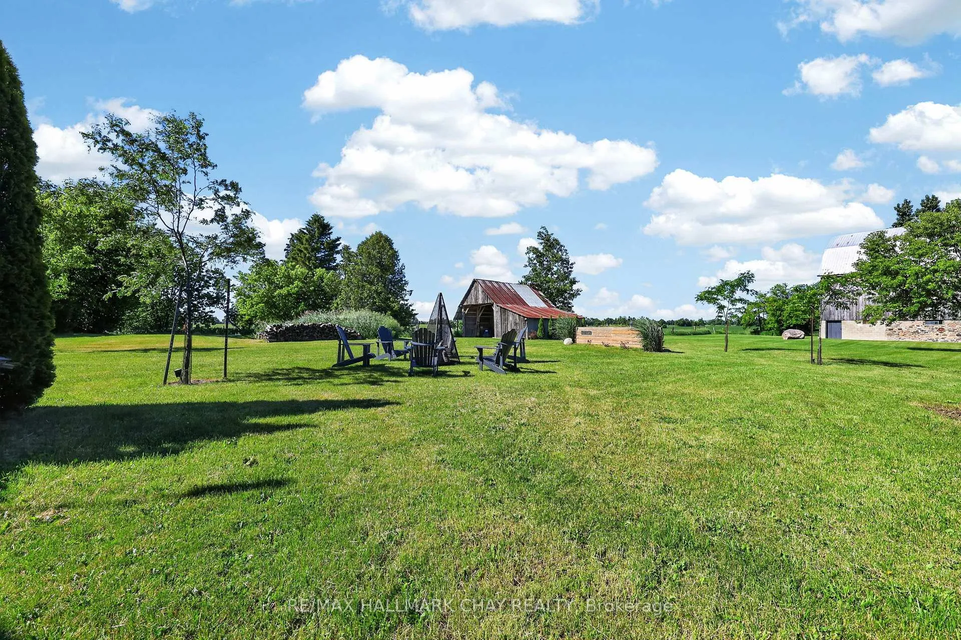 Photo 37 of 7874 10th Line, Essa, Rural Essa — HOMEH