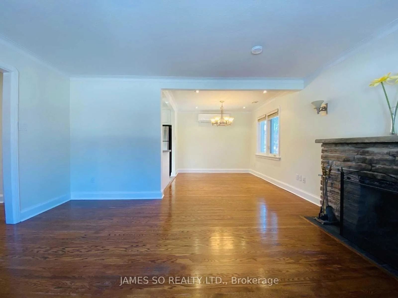 Photo 7 of 631 O'Connor Drive, Toronto, East York — HOMEH