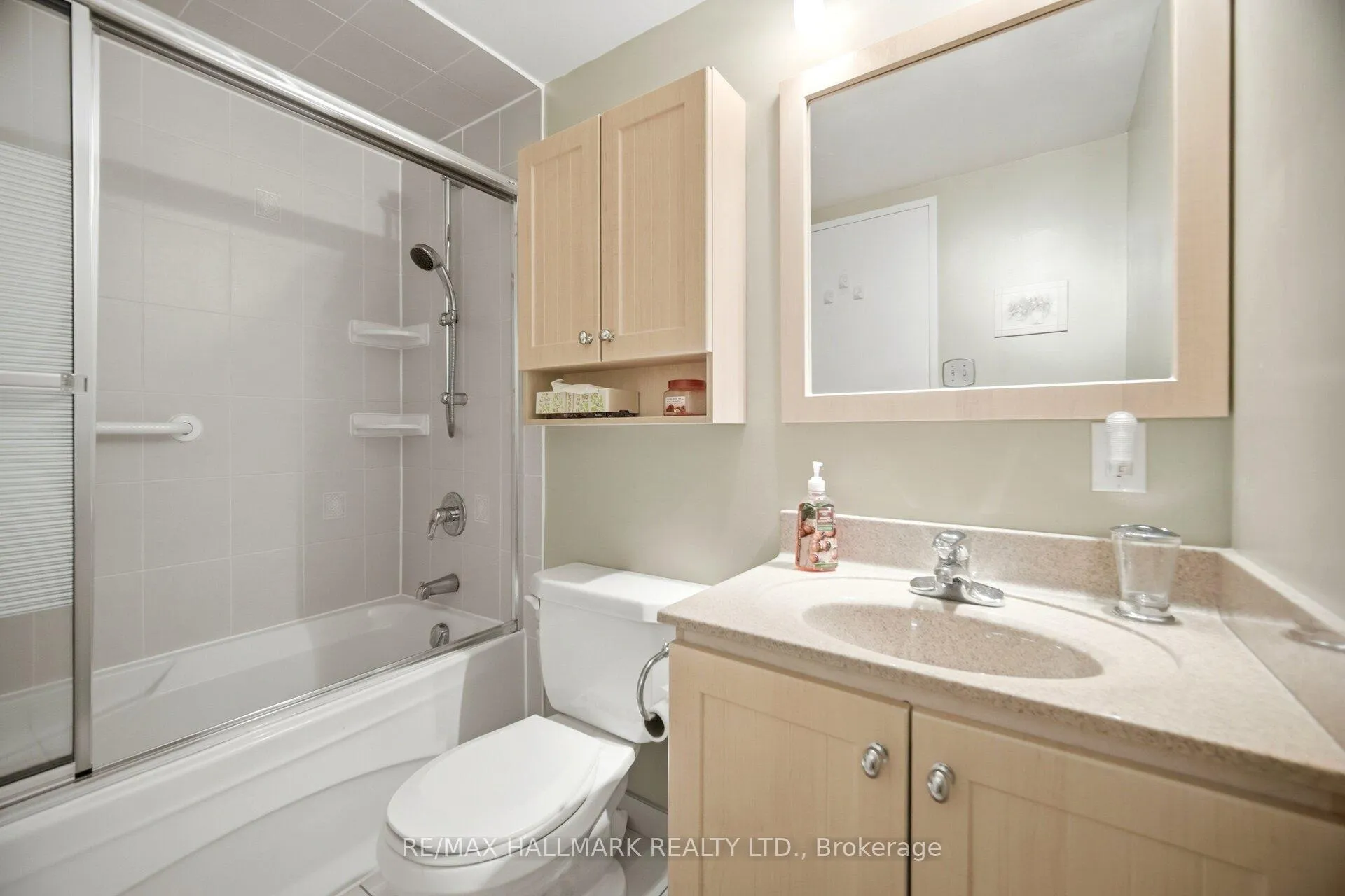 Photo 16 of Unit 1701, 3131 Bridletowne Circle, Scarborough, L'Amoreaux — HOMEH