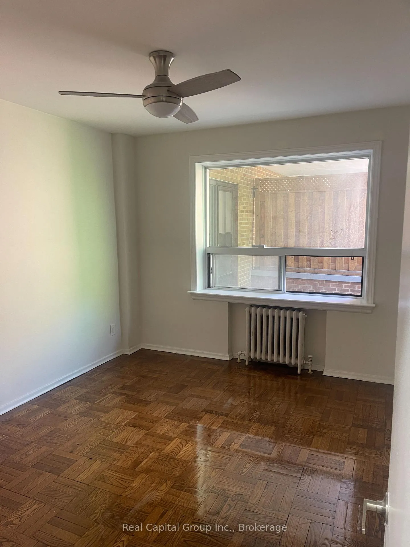 Photo 7 of Unit 304, 24 Shallmar Boulevard, Toronto, Forest Hill North — HOMEH
