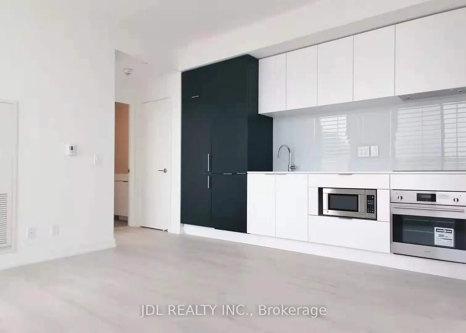 Photo 1 of Unit 2803, 33 Helendale Avenue, Toronto, Yonge-Eglinton — HOMEH