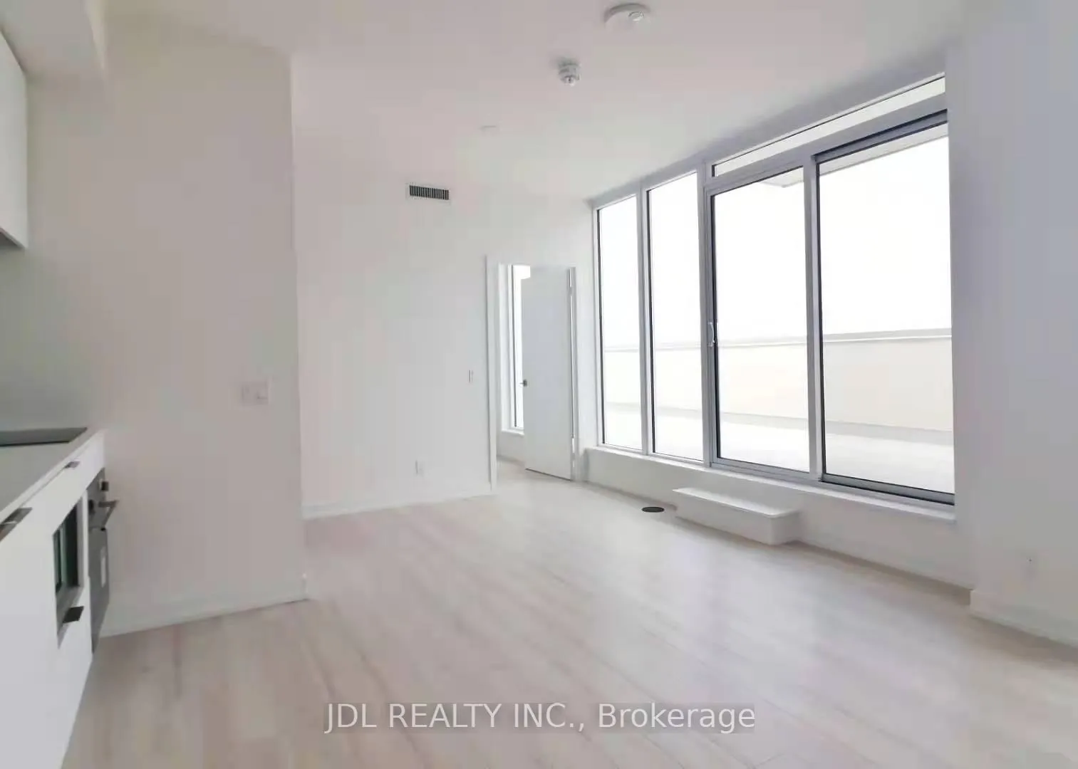 Photo 5 of Unit 2803, 33 Helendale Avenue, Toronto, Yonge-Eglinton — HOMEH