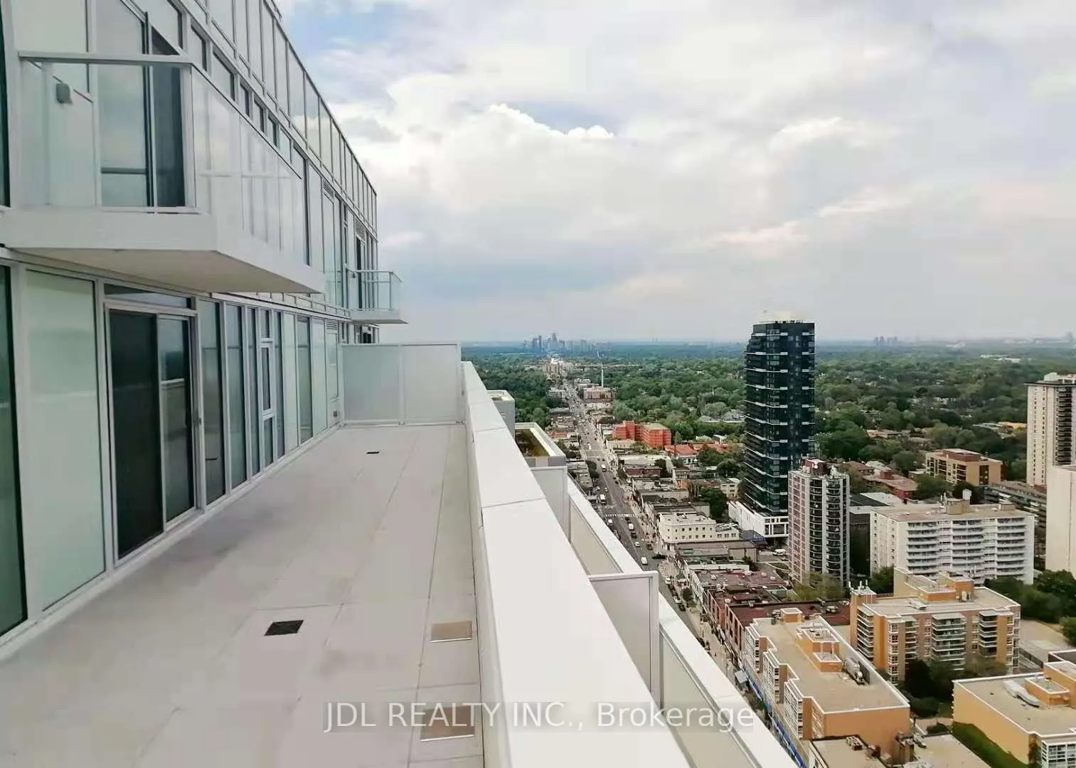 Photo 13 of Unit 2803, 33 Helendale Avenue, Toronto, Yonge-Eglinton — HOMEH
